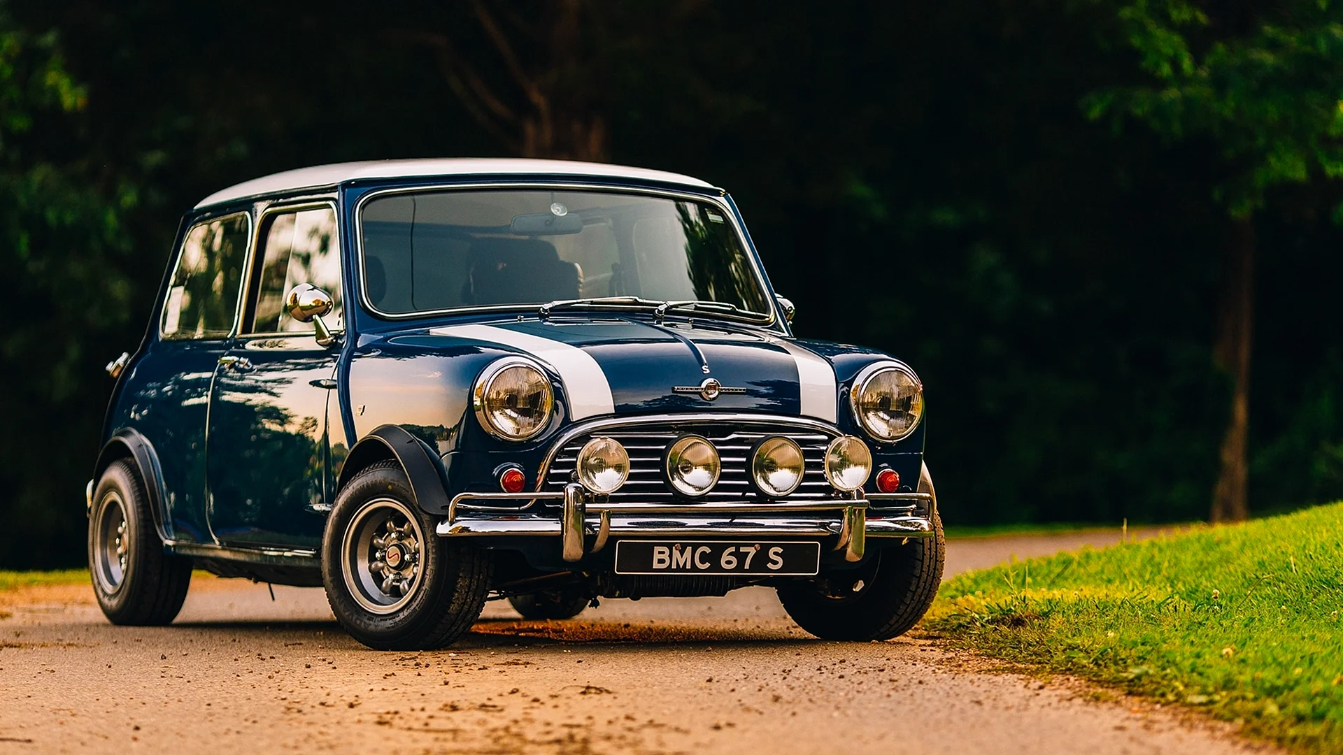 1967 Mini Cooper Wallpaper