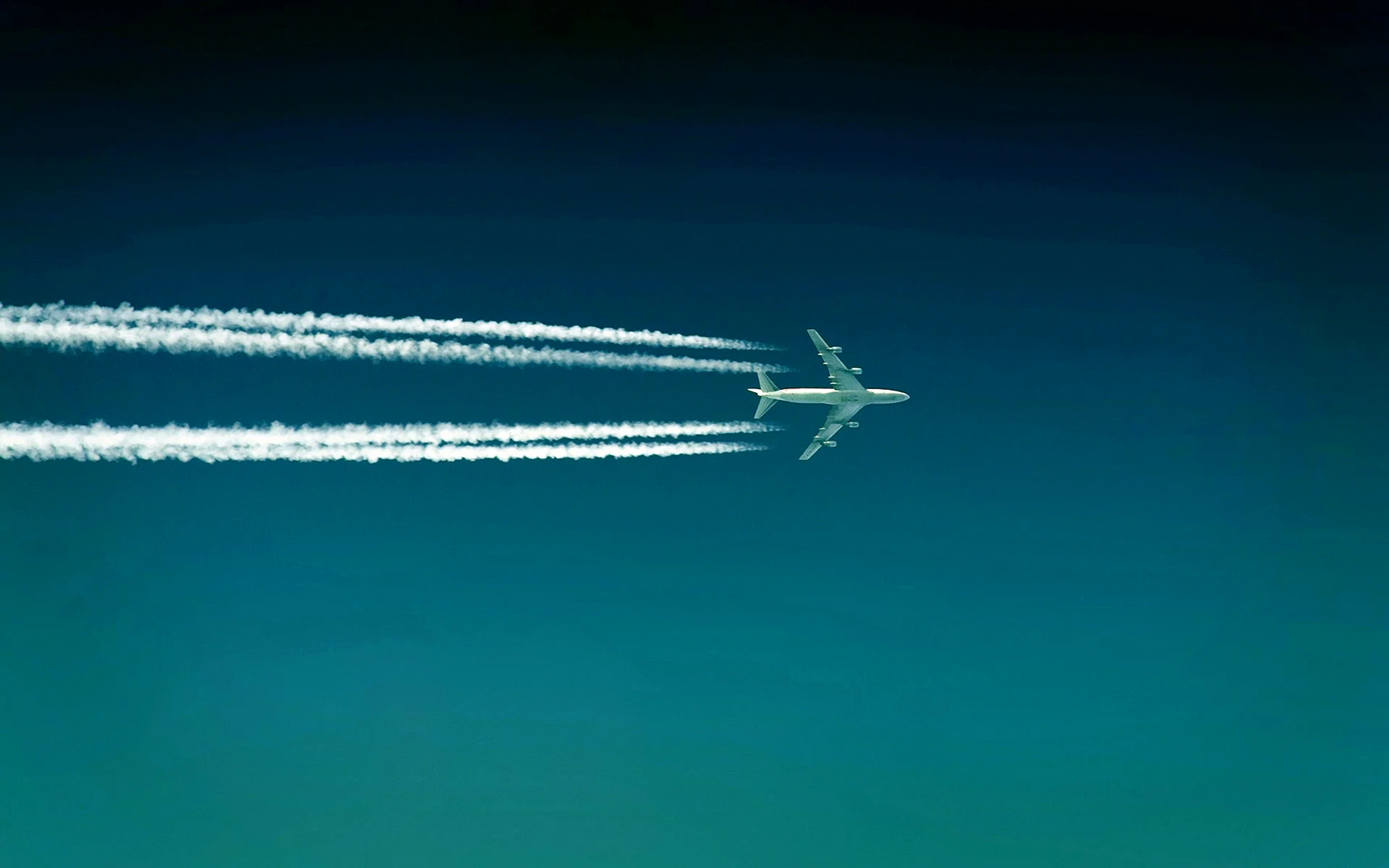 Airplane Sky Wallpaper