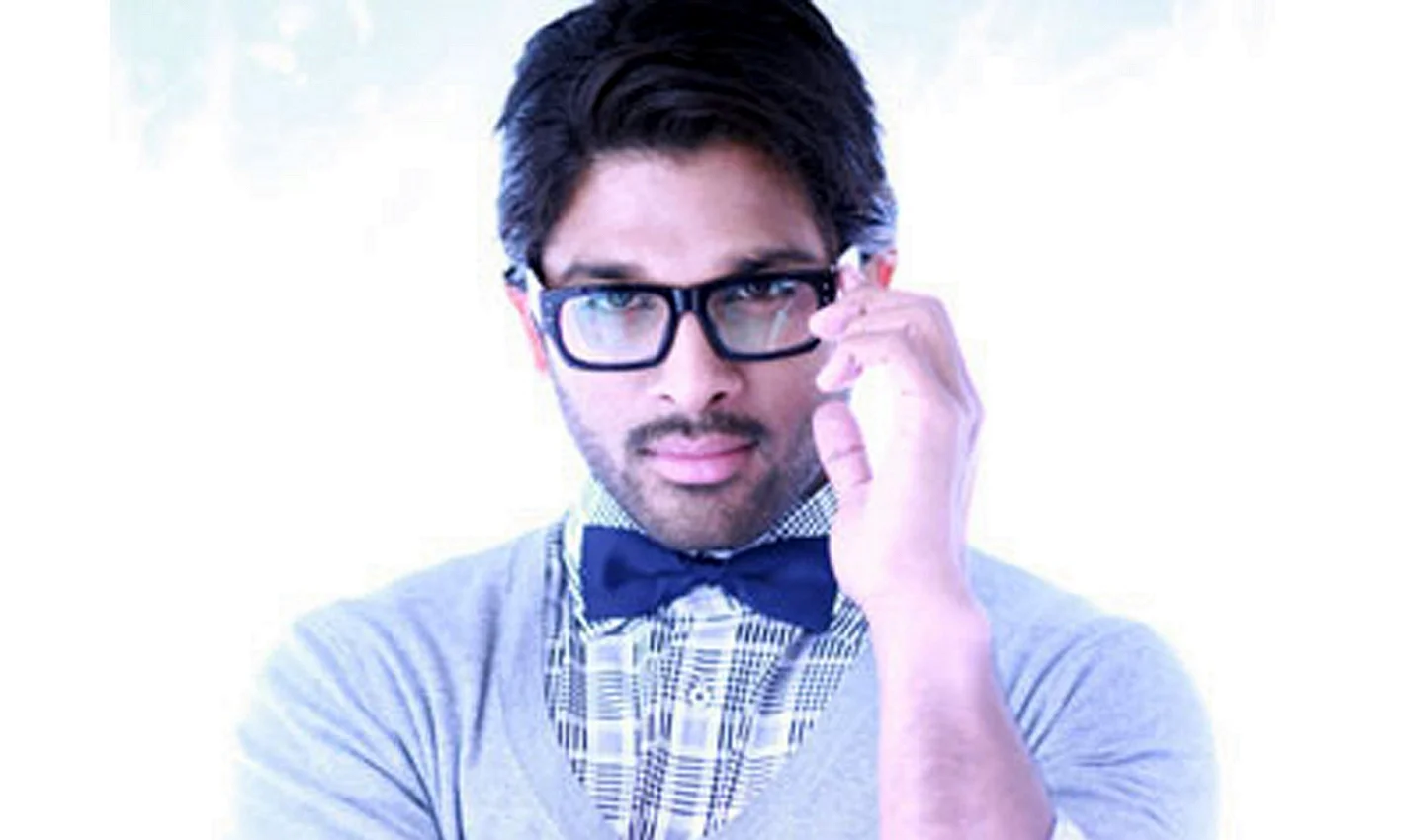 Allu Arjun In Race Gurram Wallpaper