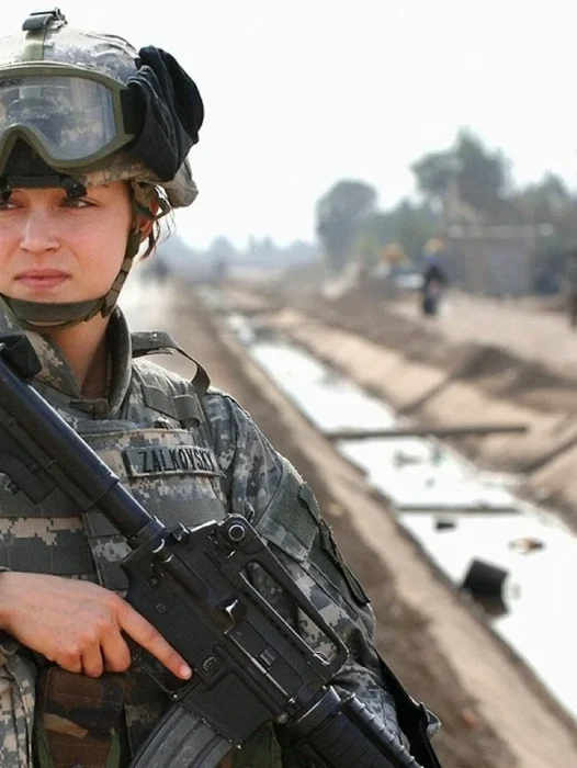 American Woman Army Wallpaper