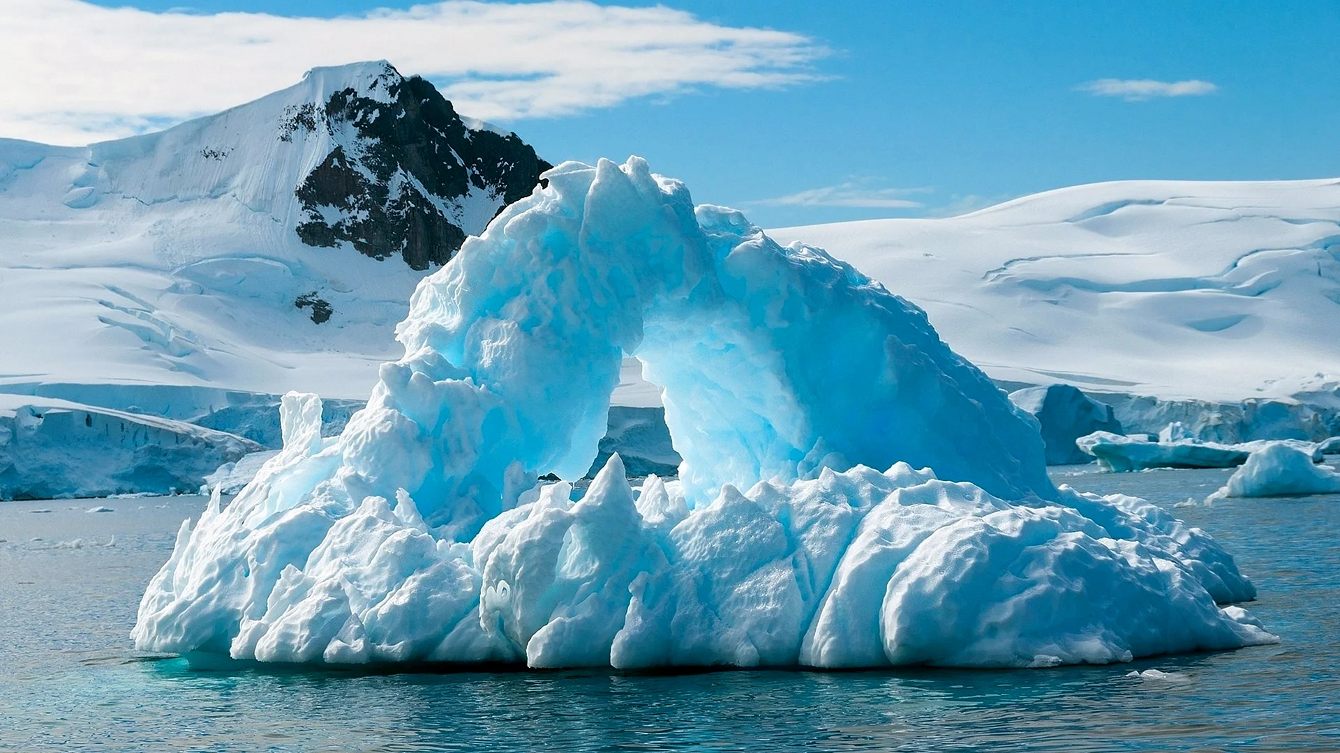 Antarctica Icebergs Wallpaper