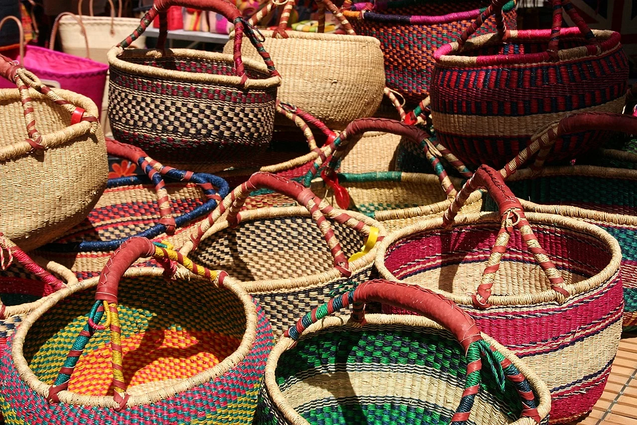 Arabic Traditional Basket Wallpaper
