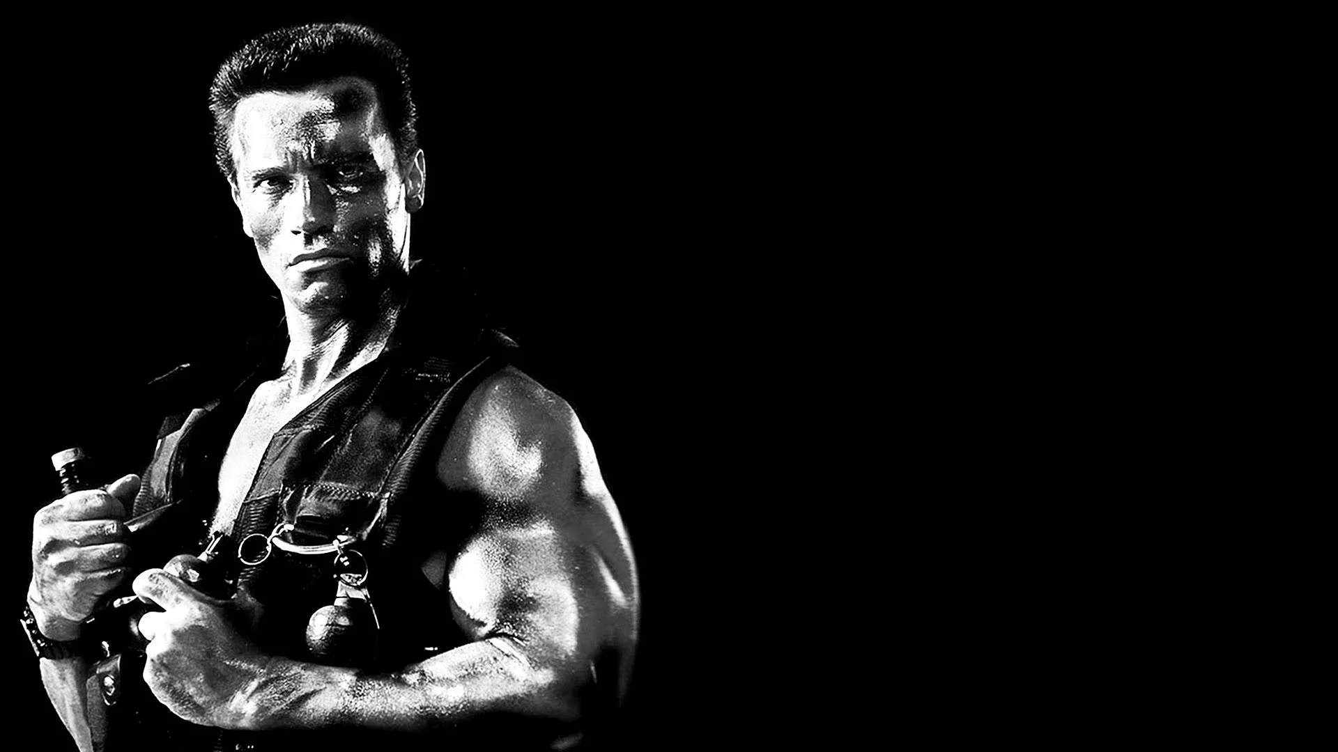 Arnold Schwarzenegger Commando 1985 Wallpaper