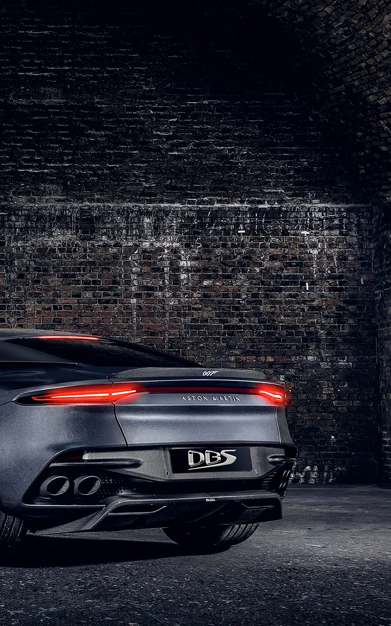 Aston Martin Dbs 007 Wallpaper For iPhone