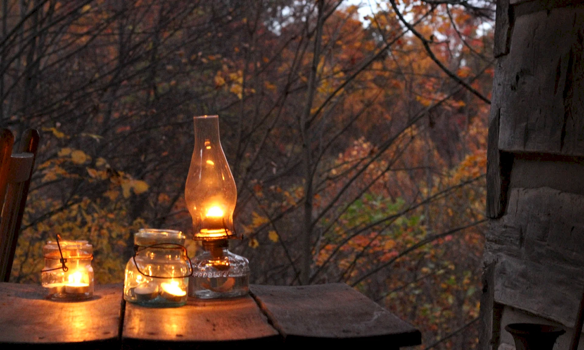 Autumn Lantern Wallpaper