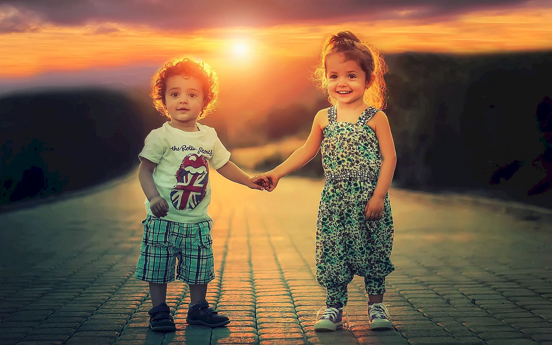 Baby Kids Wallpaper