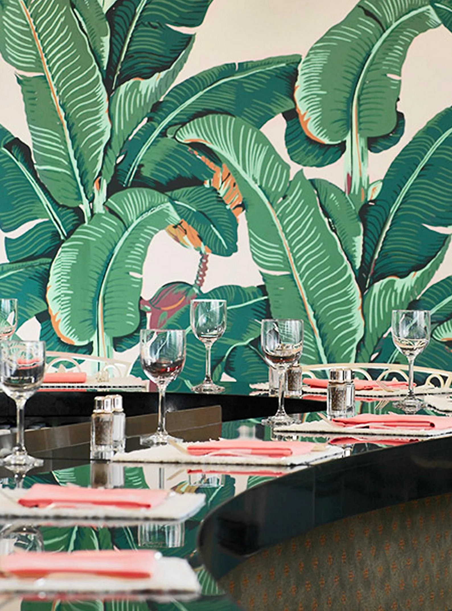 Banana Leaf Beverly Hills Wallpaper