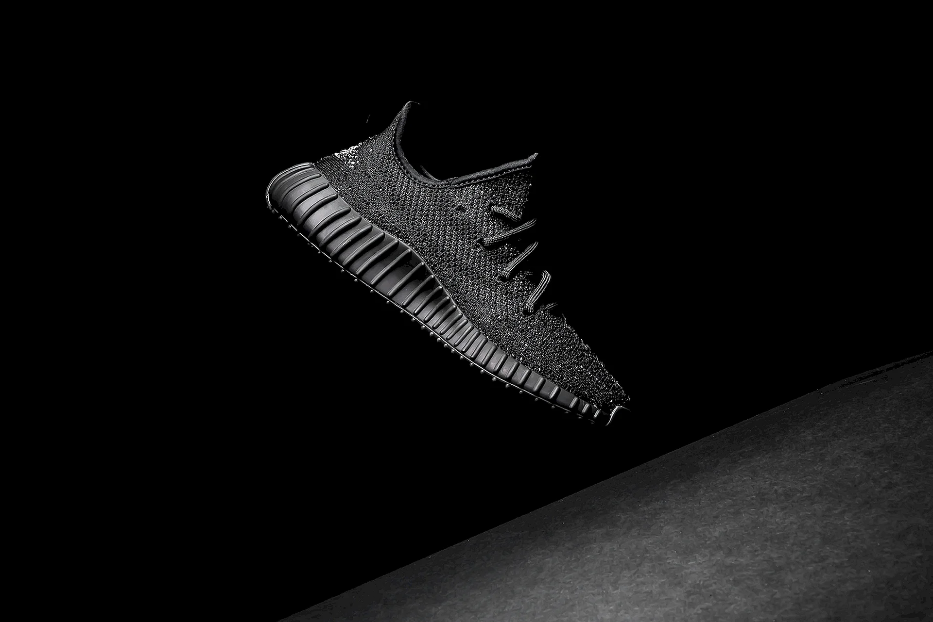 Banner Adidas Yeezy Wallpaper