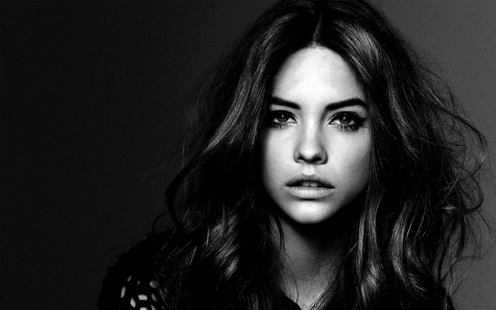 Barbara Palvin Face Wallpaper