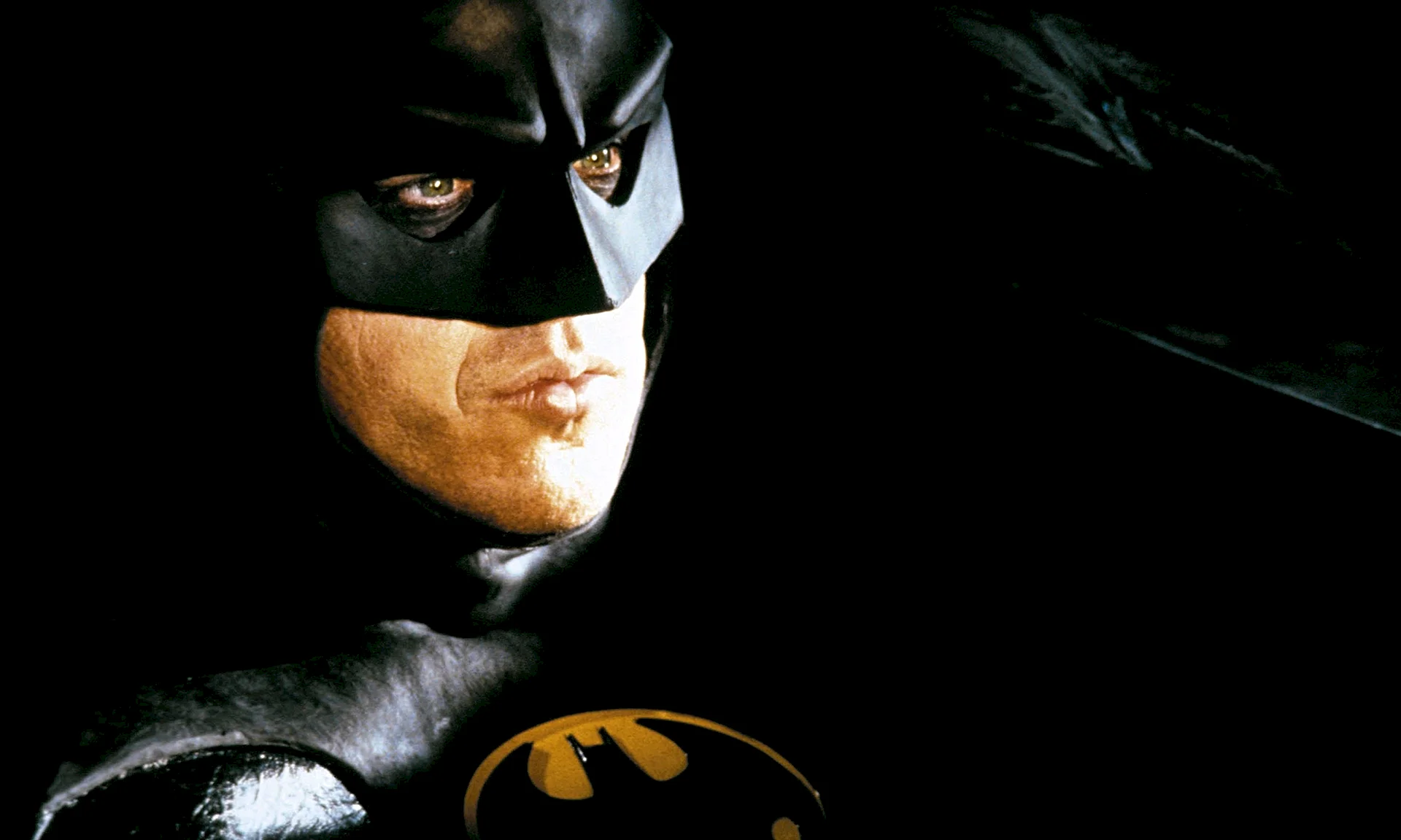 Batman Michael Keaton Wallpaper