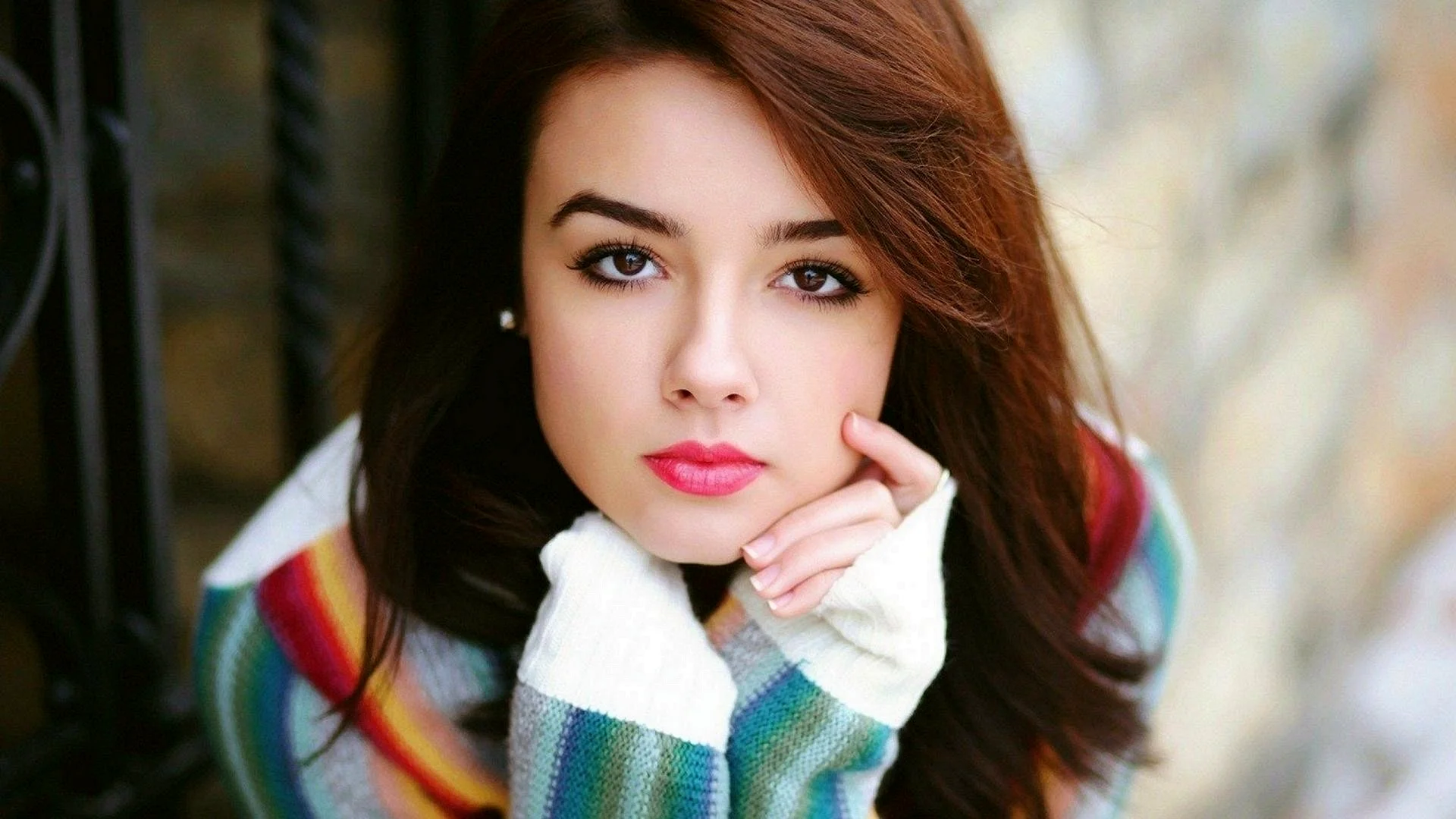 Beautiful Girl Wallpaper
