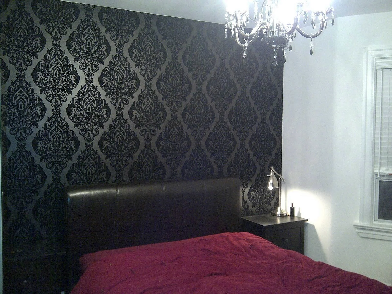 Bedroom Black Wallpaper