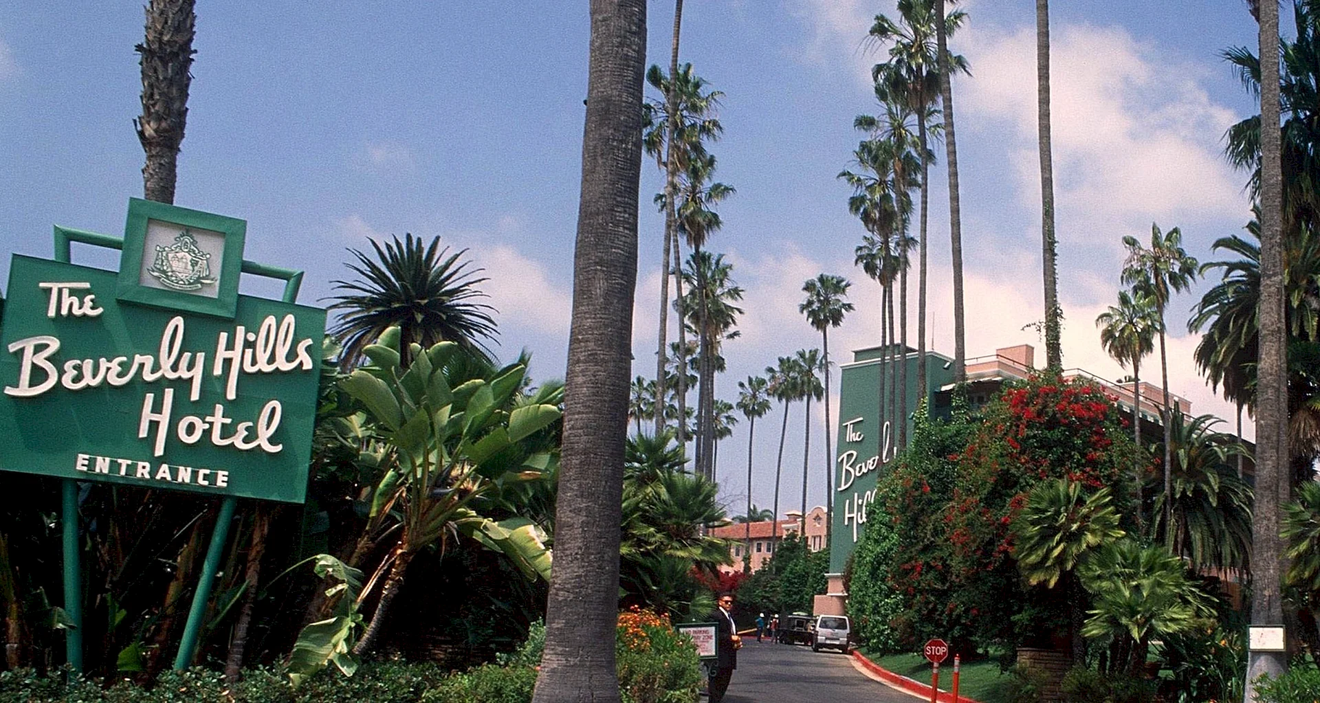 Beverly Hills WIKIHOW Wallpaper