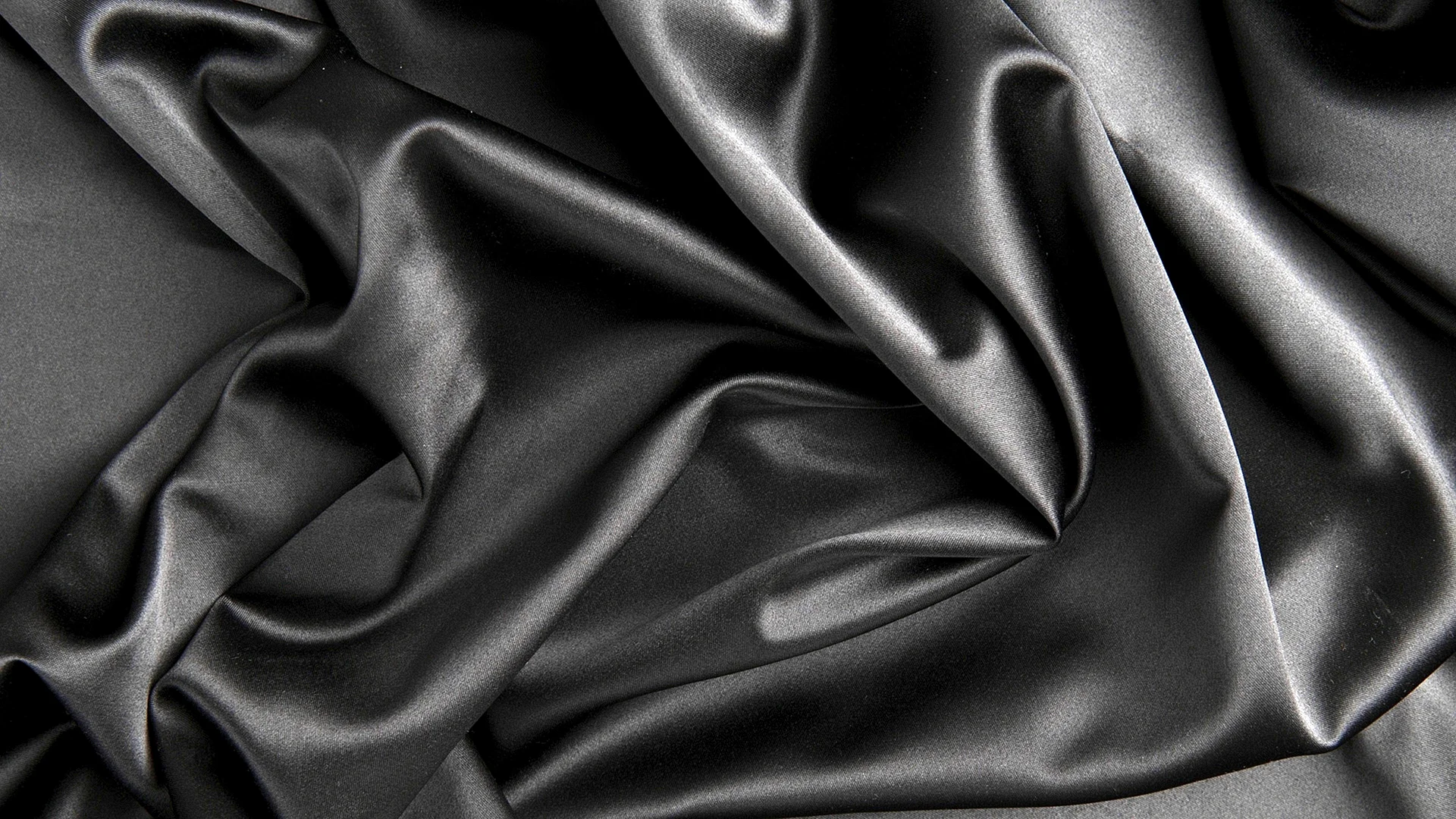 Black Wallpaper