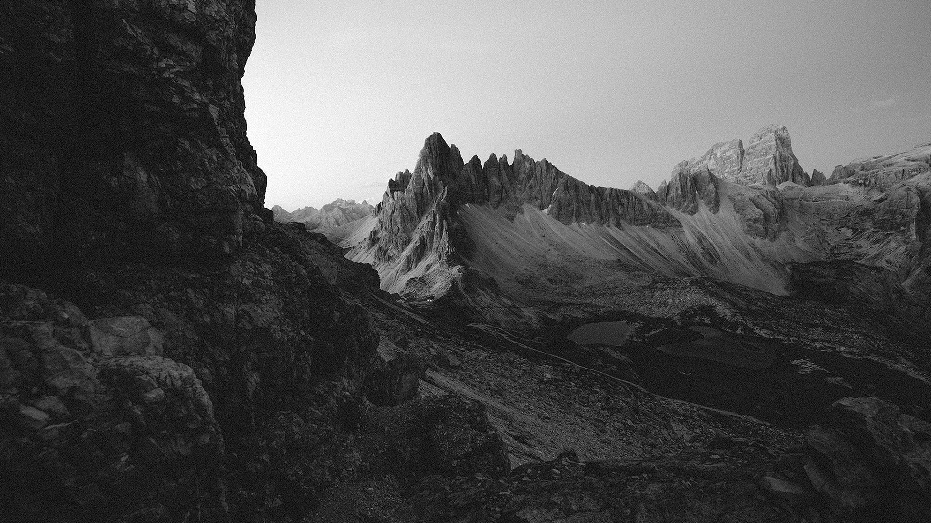 Black And White Mountain 4K Wallpaper