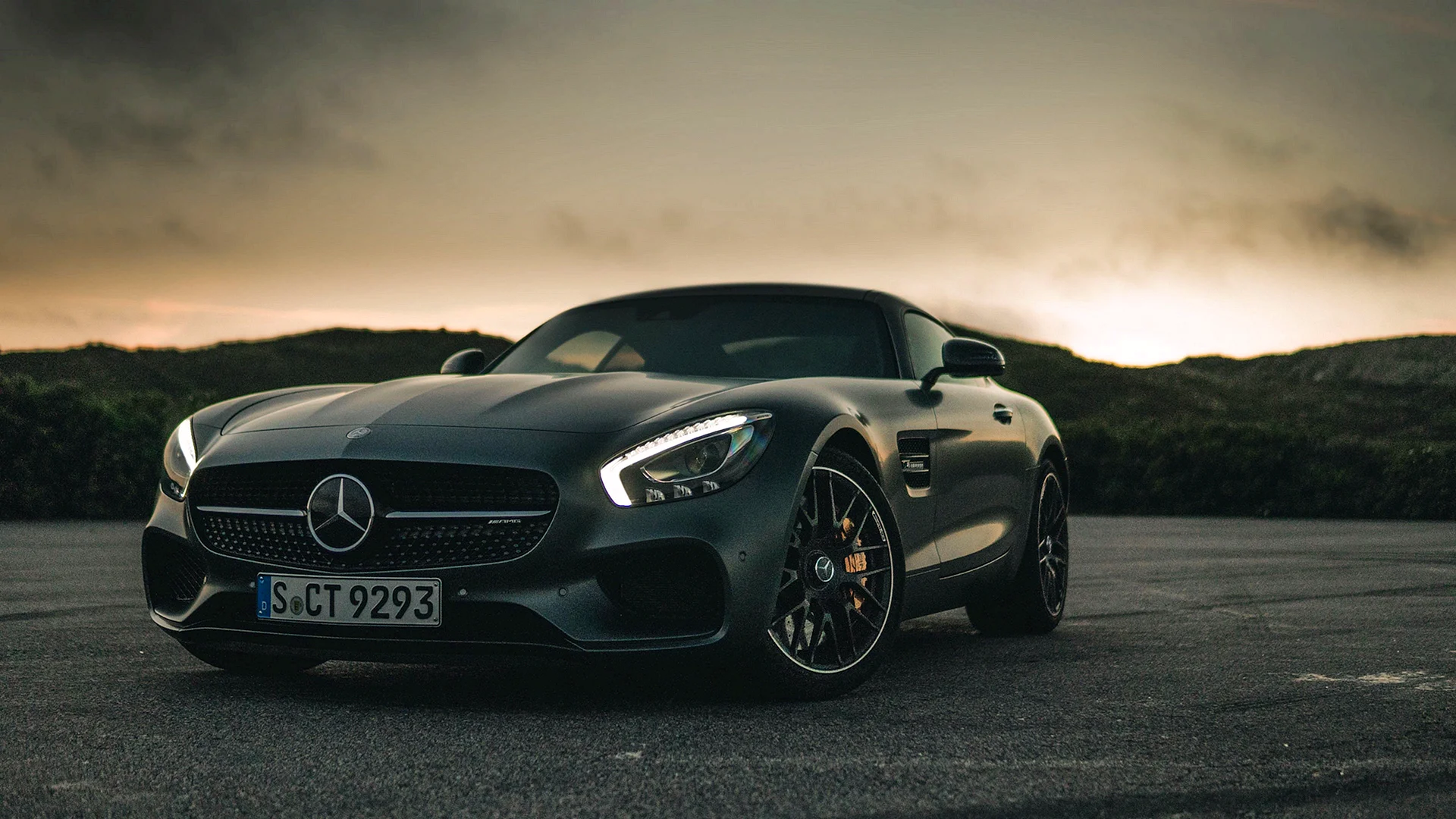 Black Mercedes Amg Gt Wallpaper