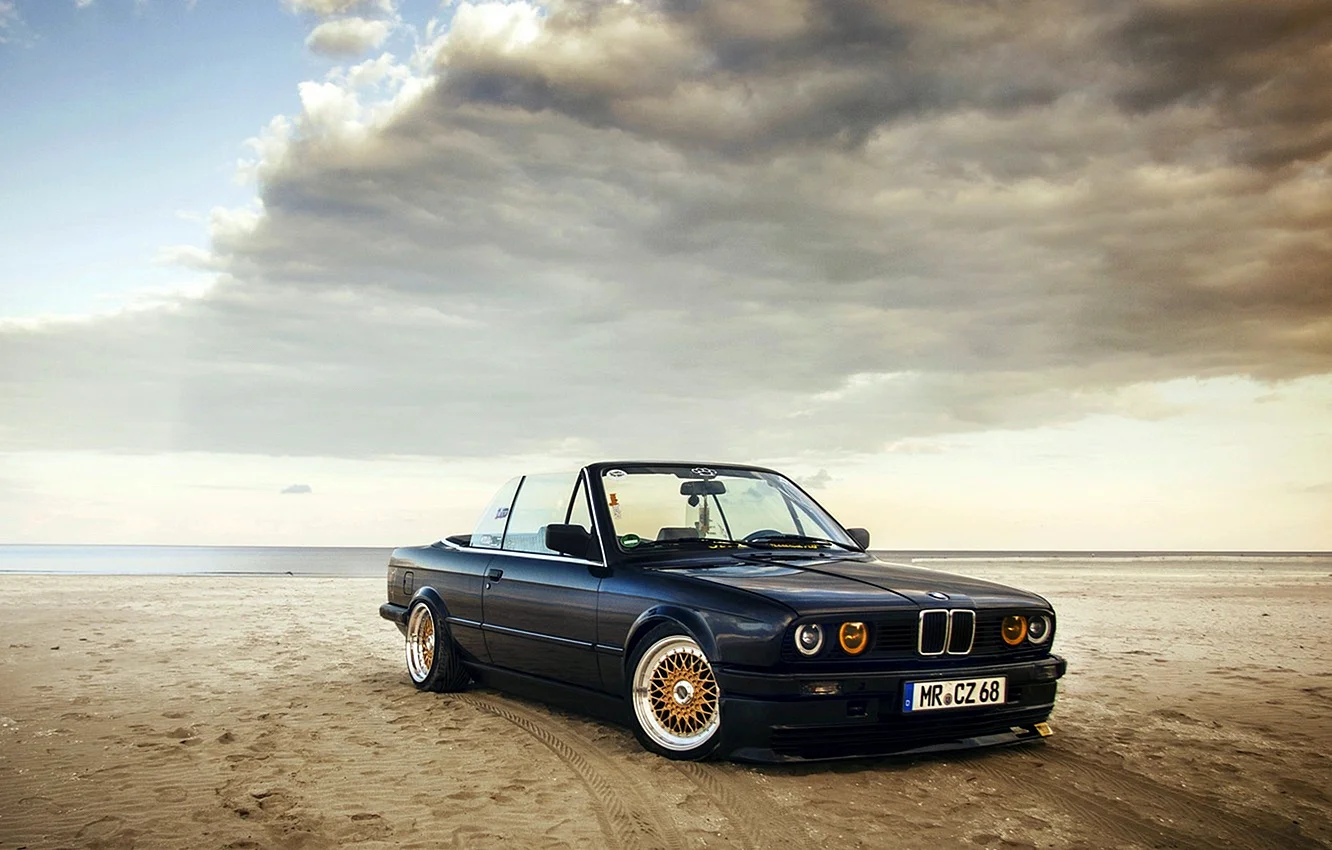 Bmw E30 Cabrio Wallpaper
