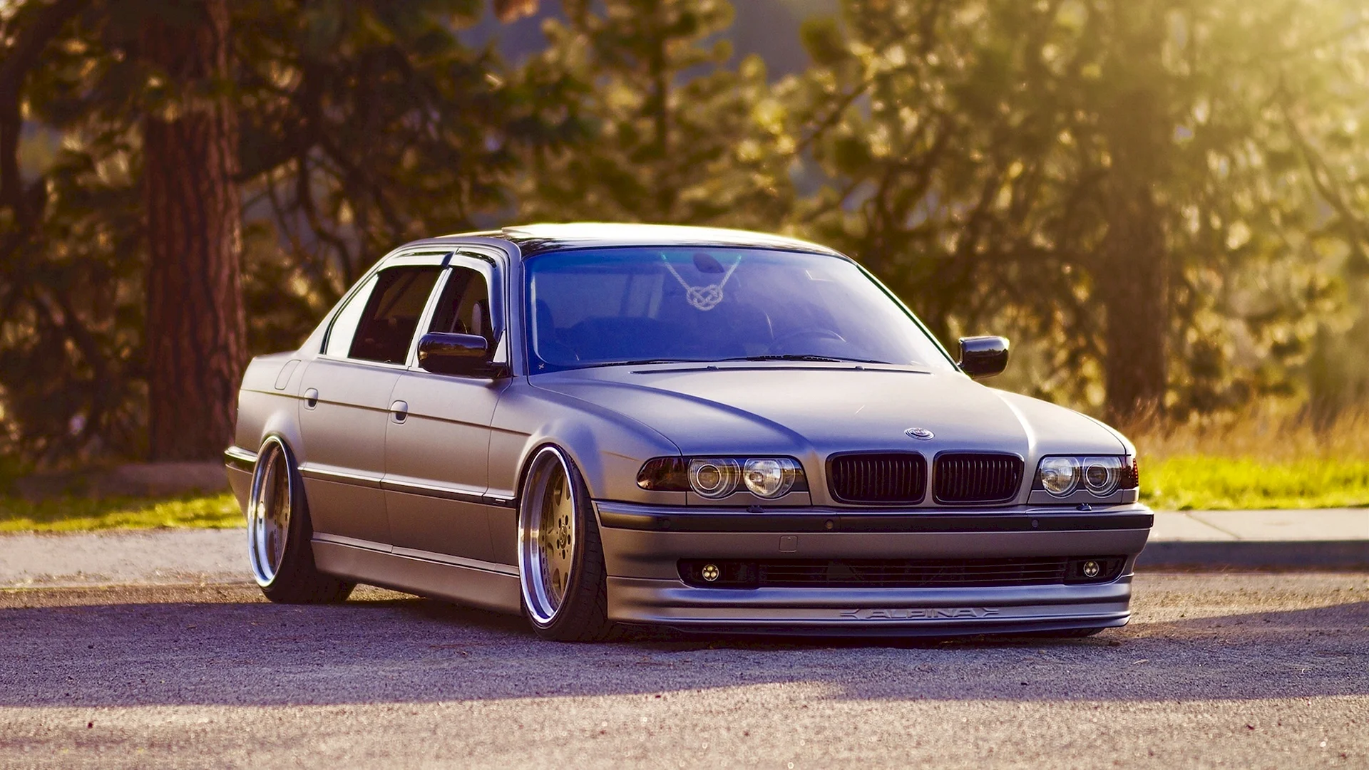 Bmw E38 Wallpaper