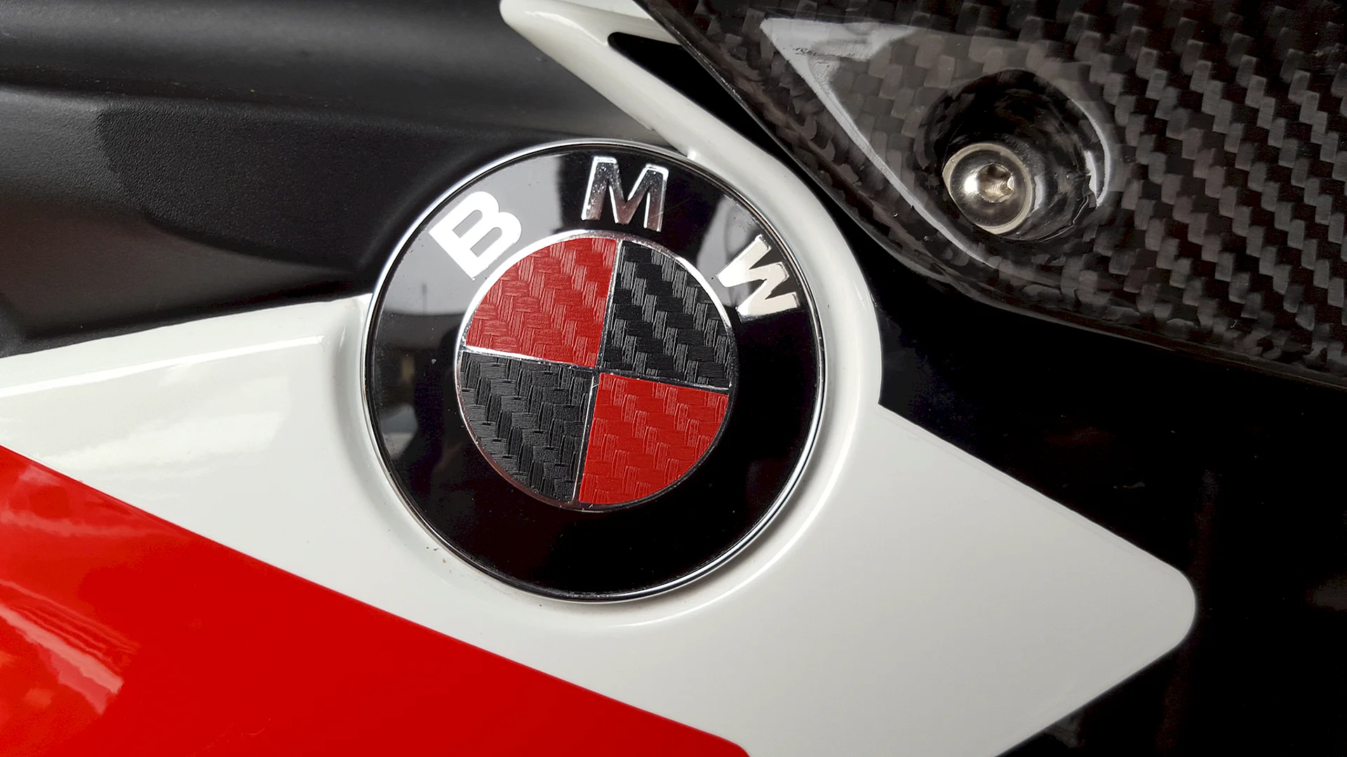 Bmw Emblem Wallpaper
