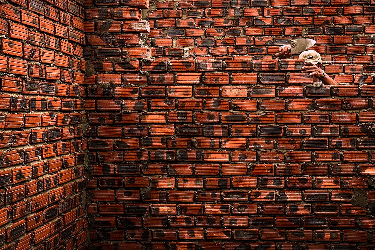 Brick Wall Corner Wallpaper