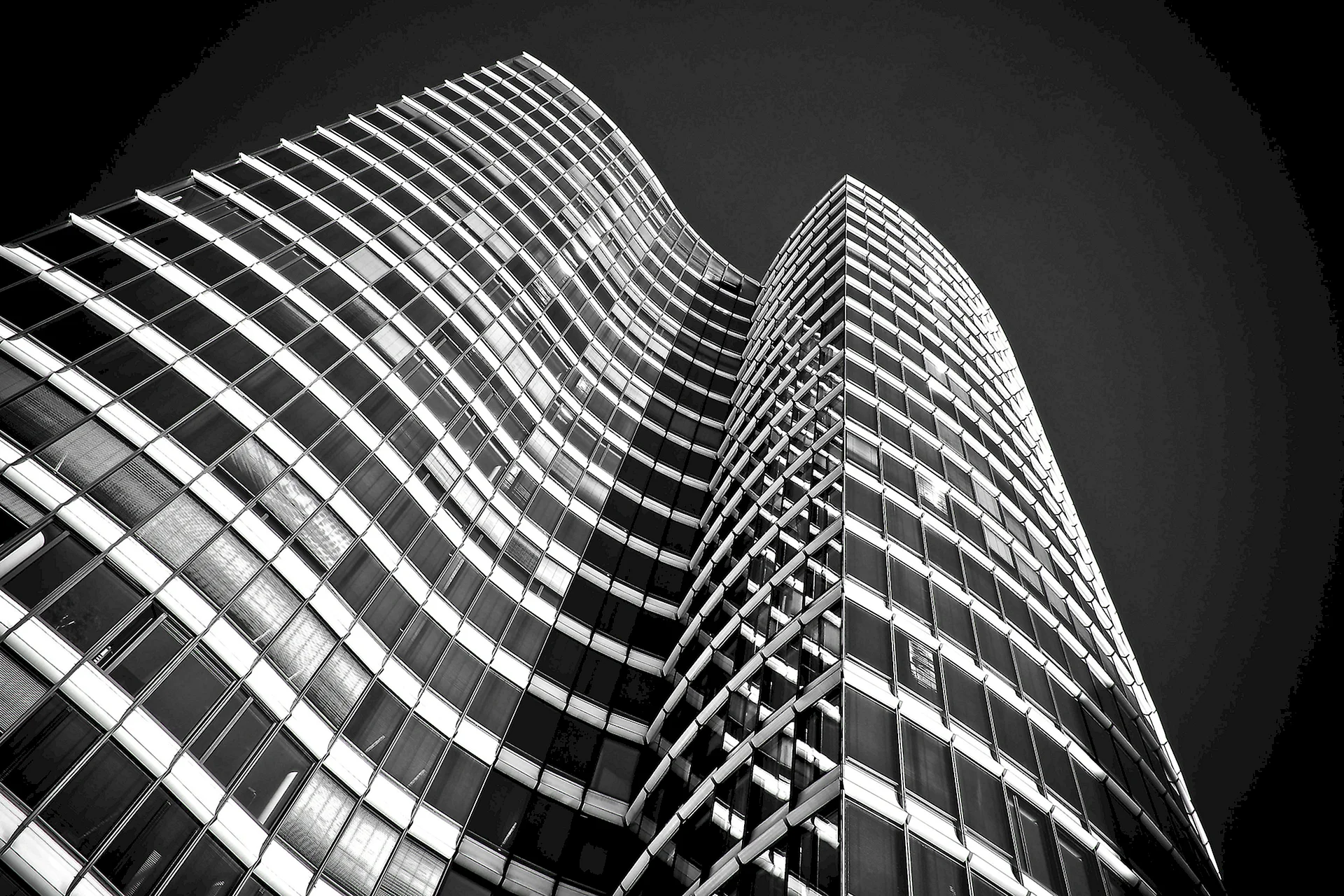 Building Black and White Wallpaper