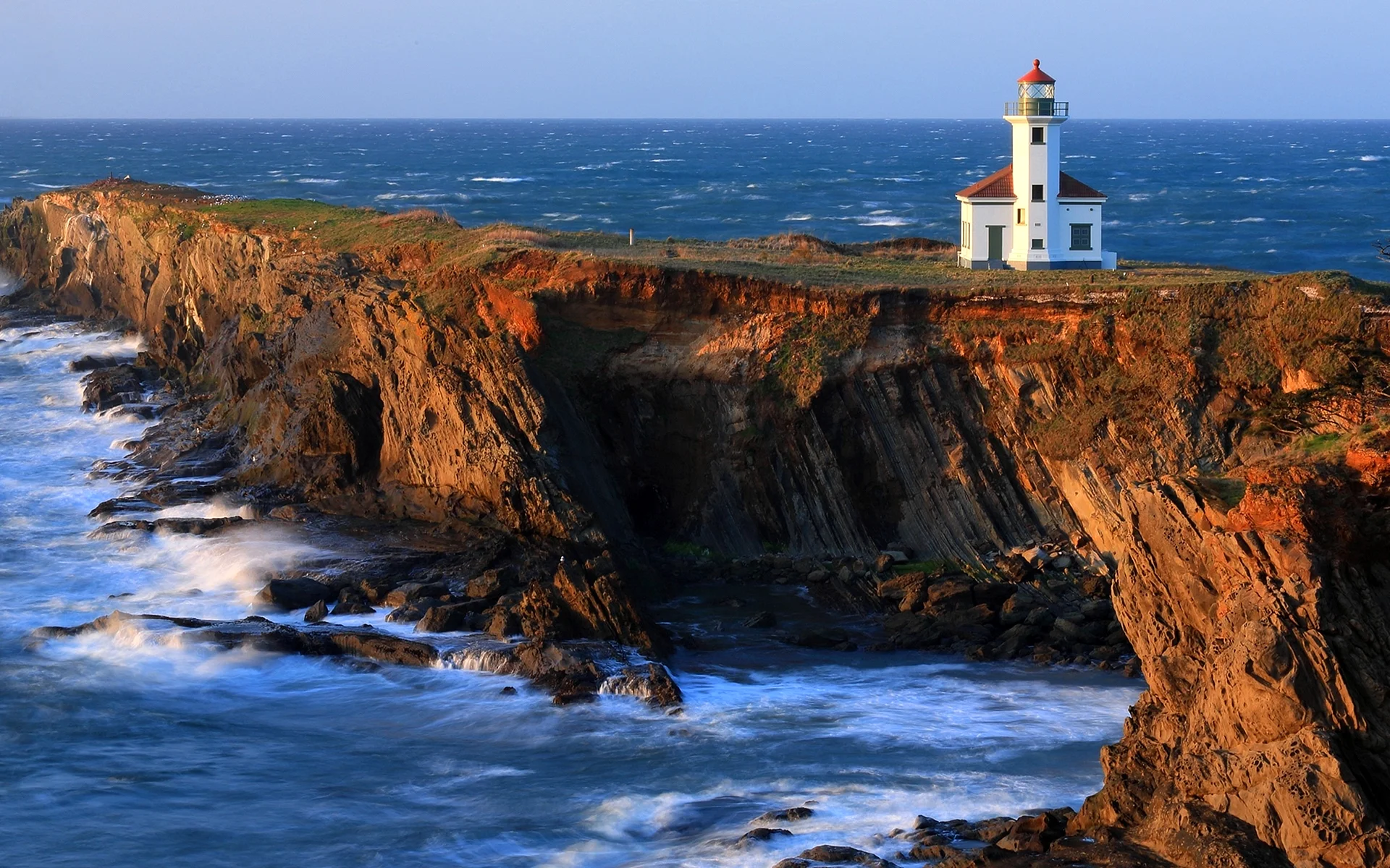 Cape Arago Lighthouse Wallpaper