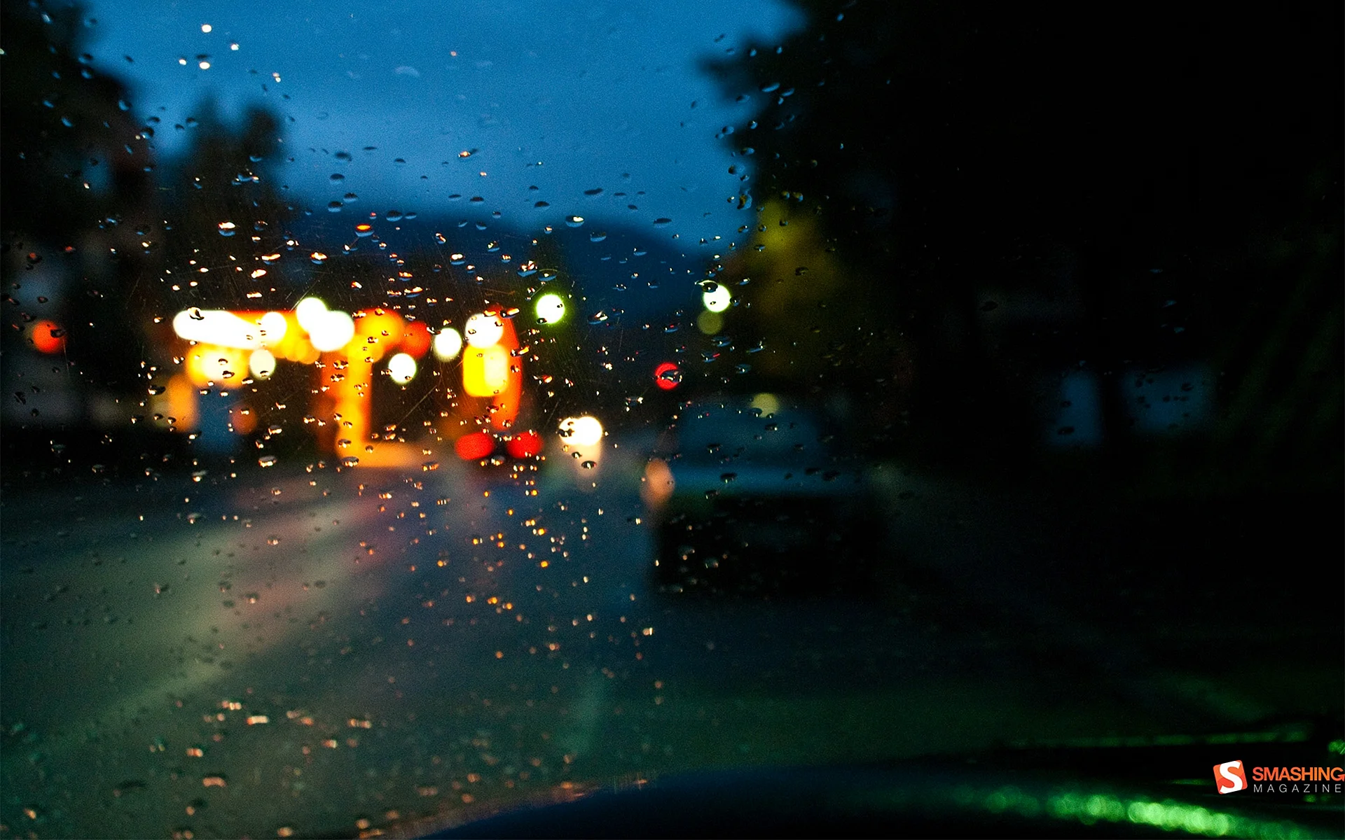 Car Light Rain Wallpaper