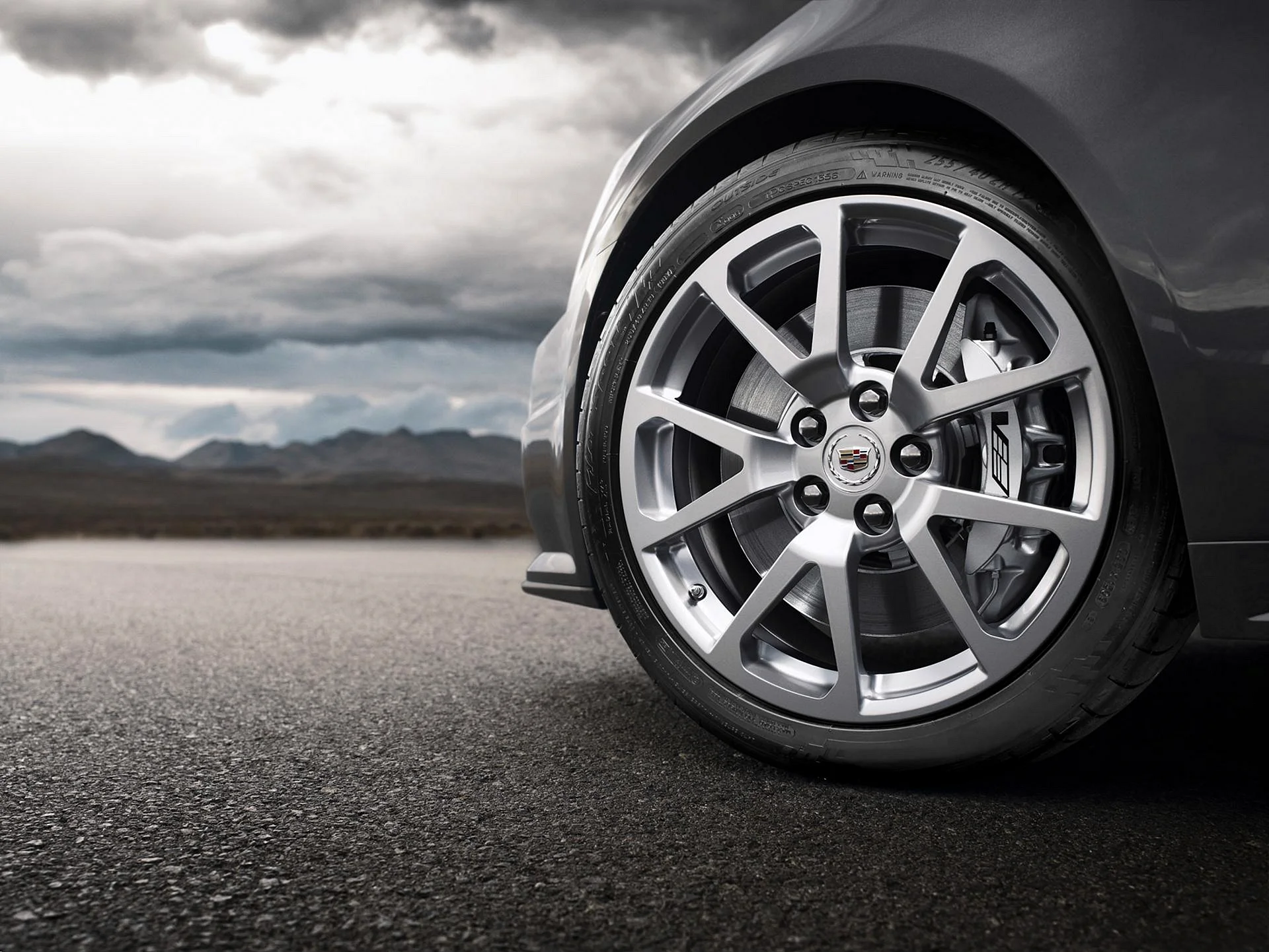Car Tire Wallpaper