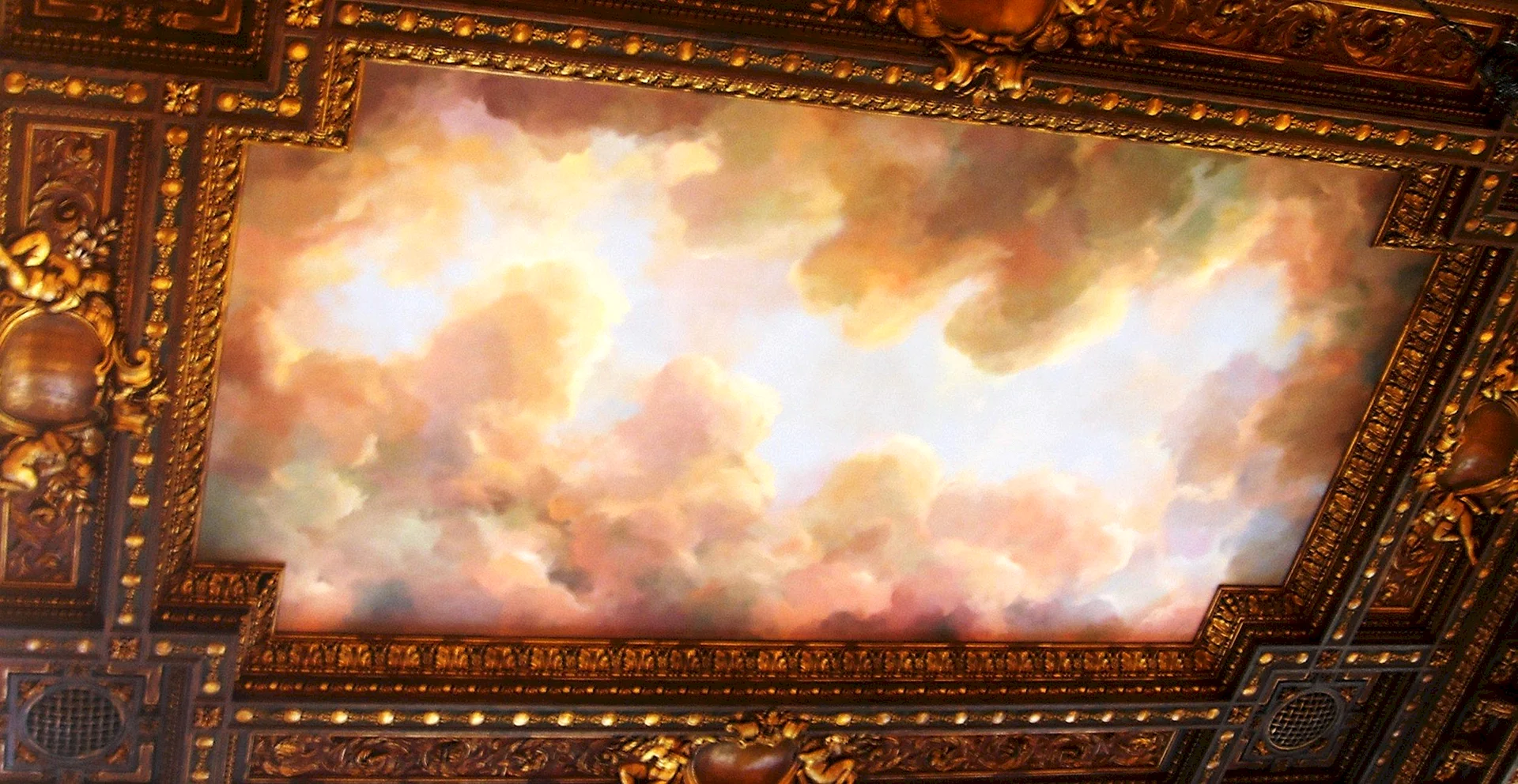 Ceiling Cloud Wallpaper