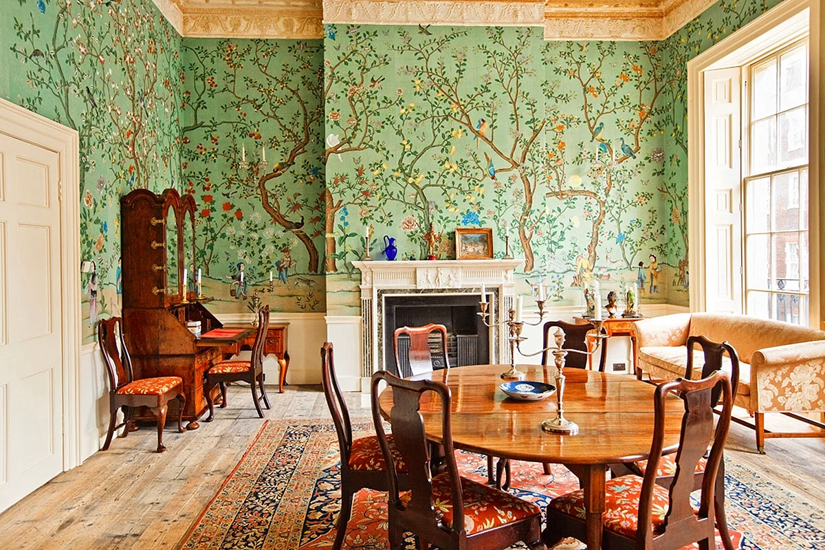 Chinoiserie Wallpaper