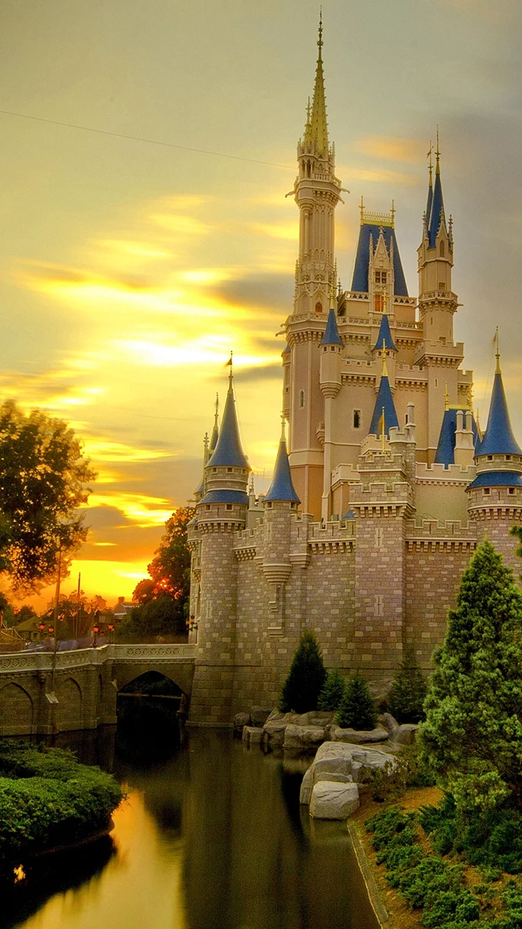 Cinderella Castle Wallpaper For iPhone