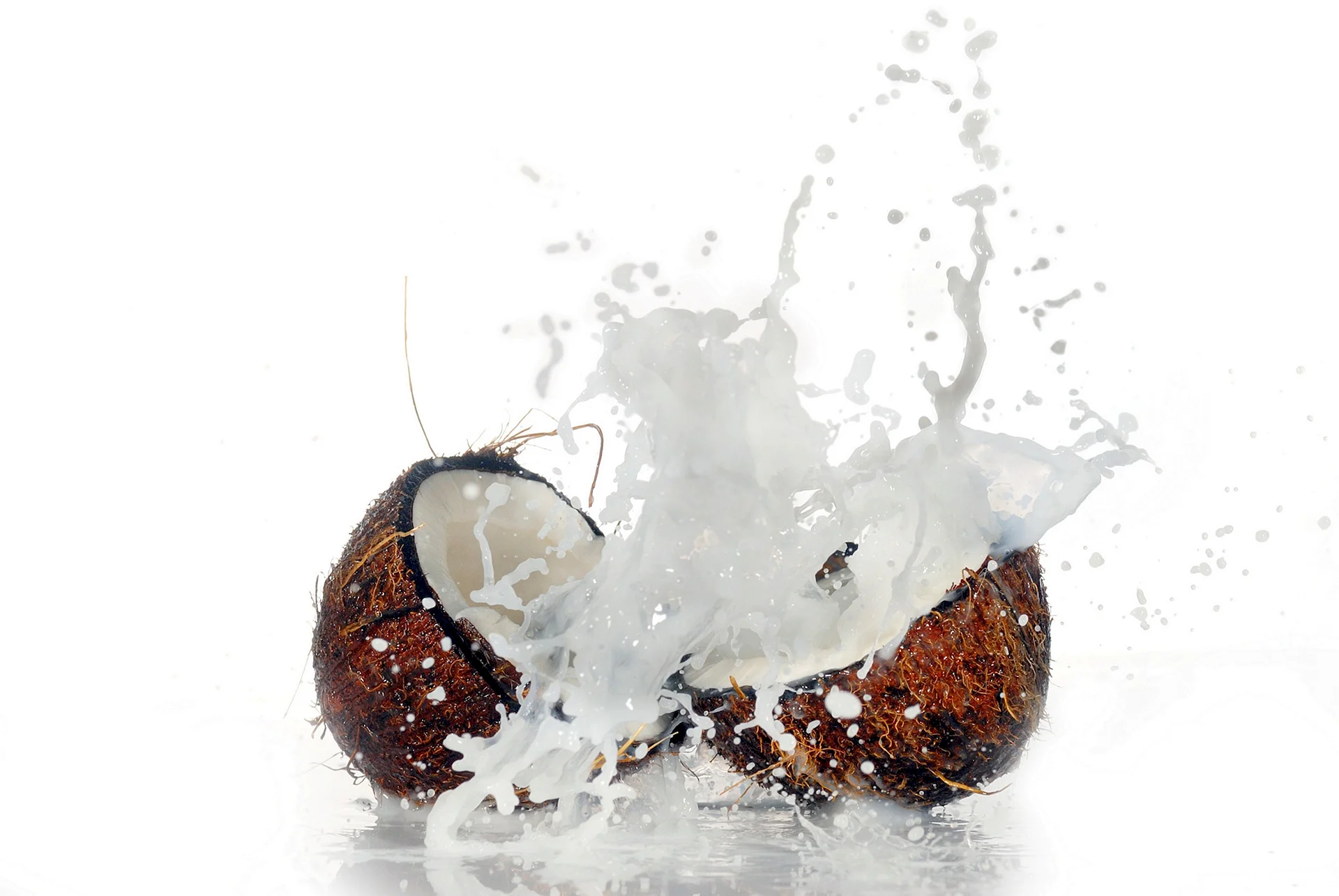 Coconut Oil Splash Wallpaper