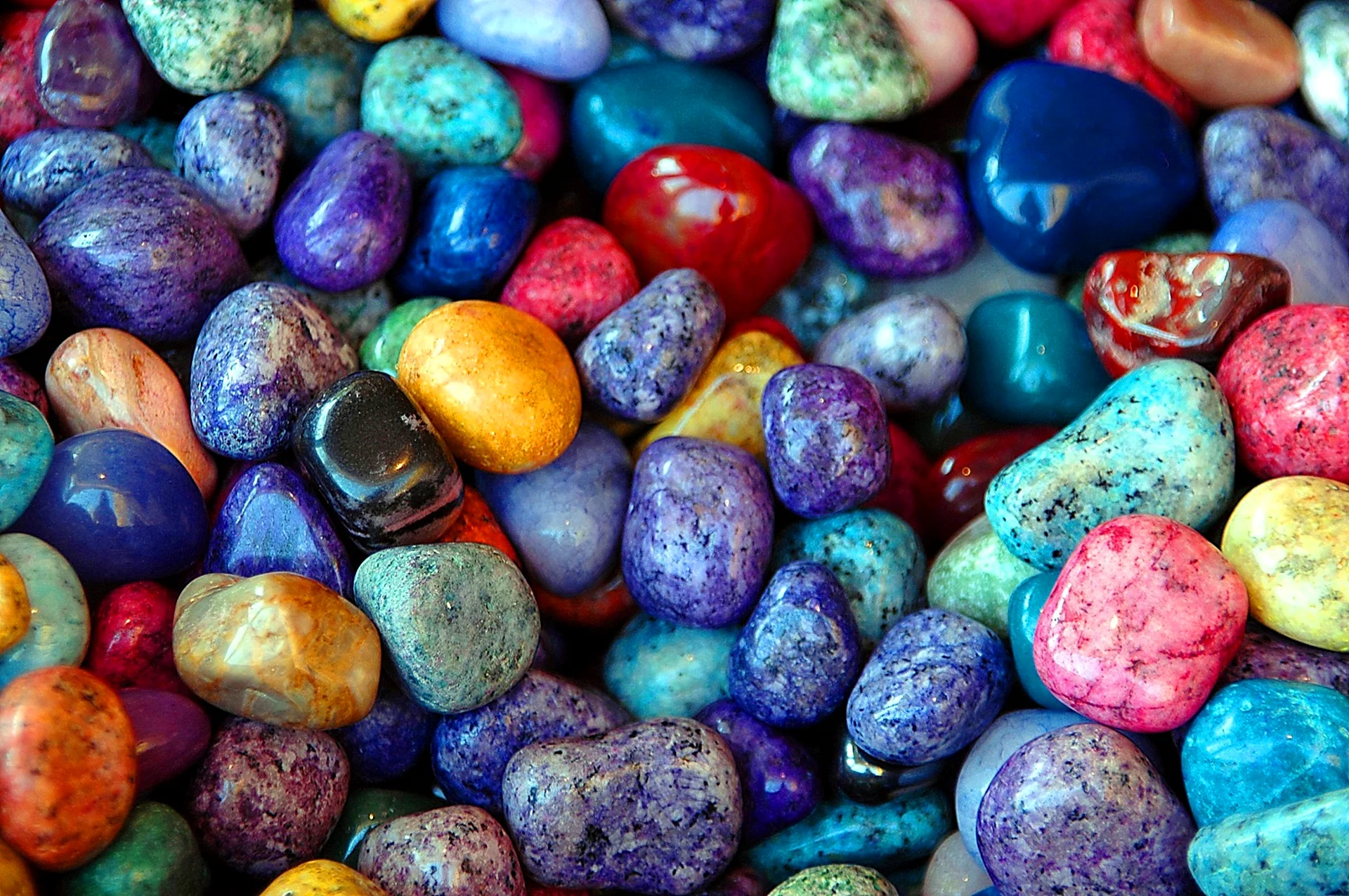 Colored Pebble Stone Wallpaper