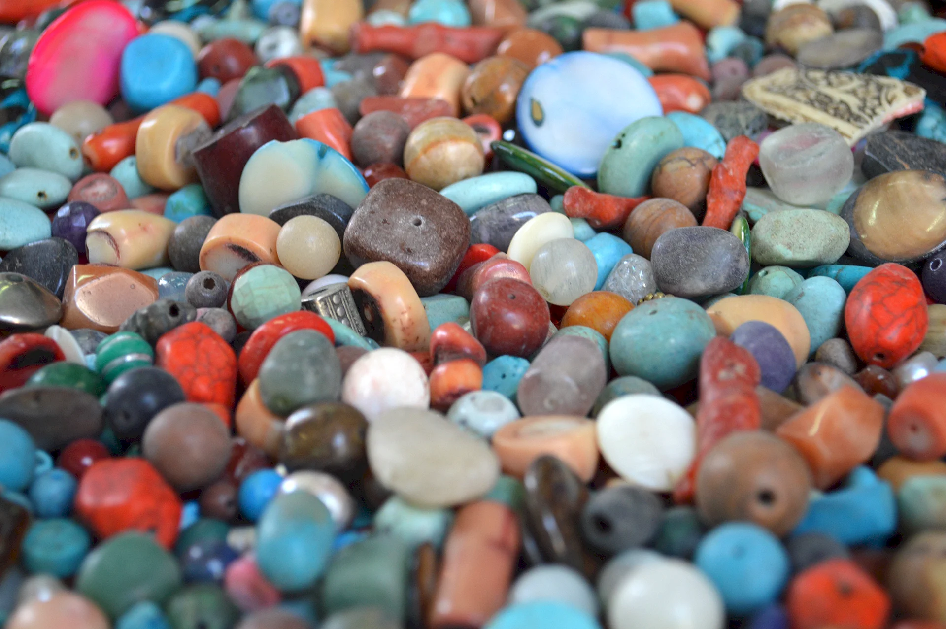 Colored Pebble Stone Wallpaper