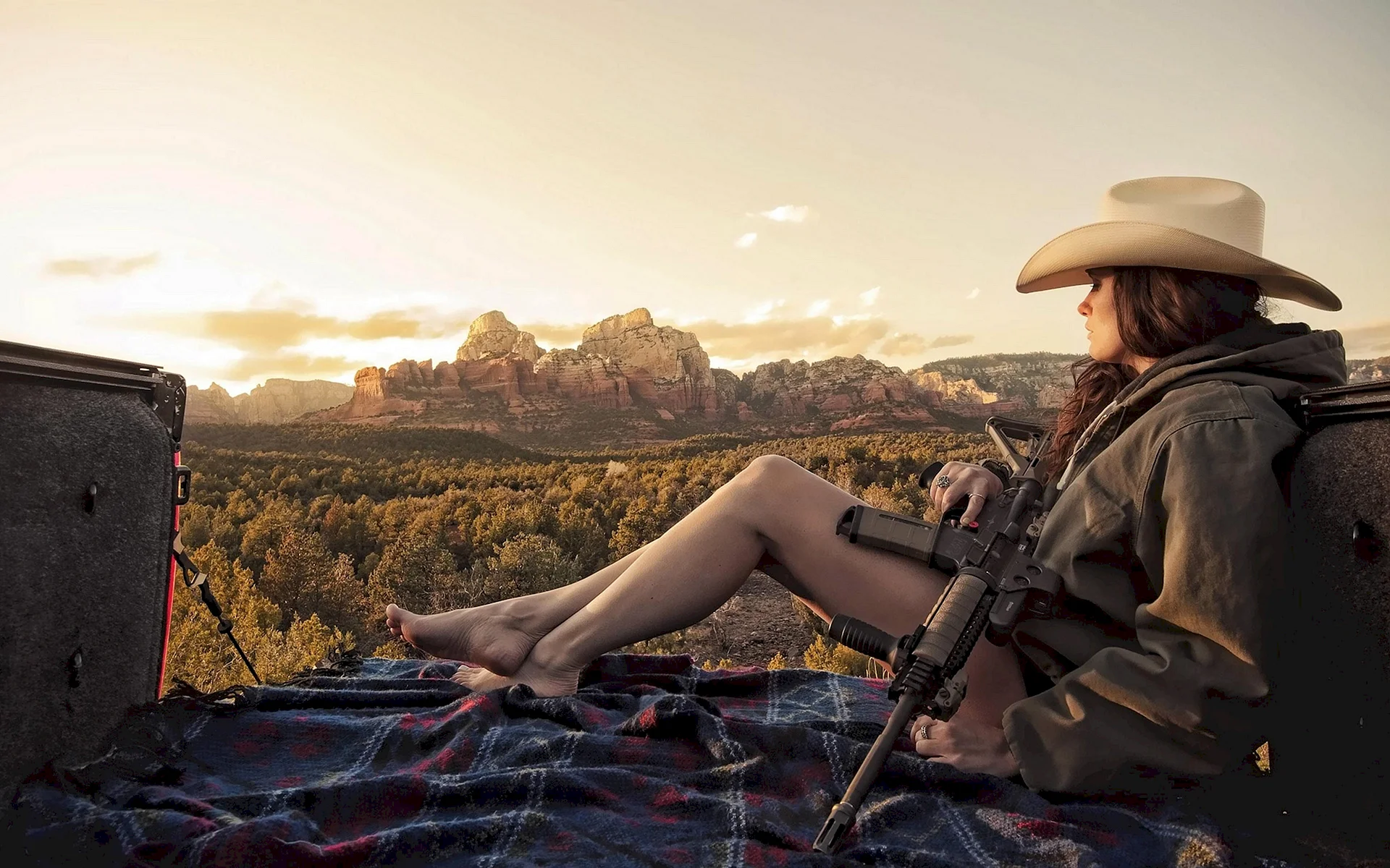 Cowboy Girl With Gun Wallpaper