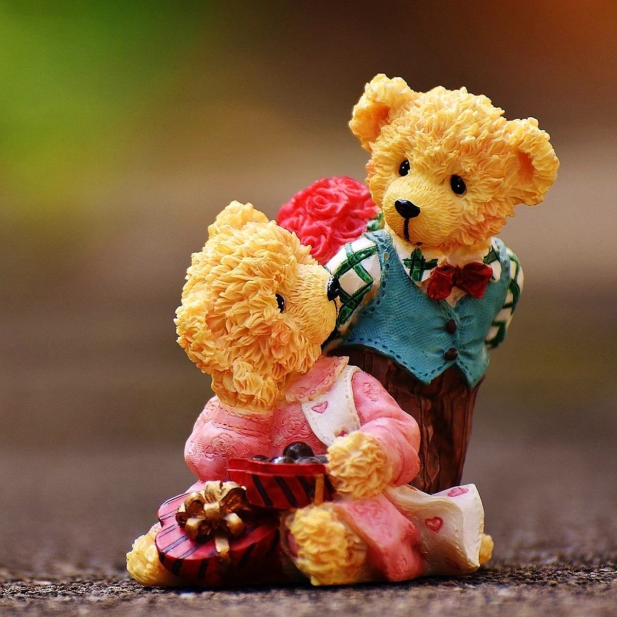 Cute Love Teddy Bear Wallpaper