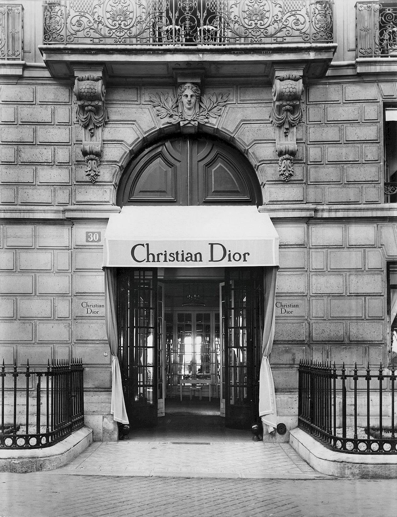 Dior Shop Wallpaper For iPhone