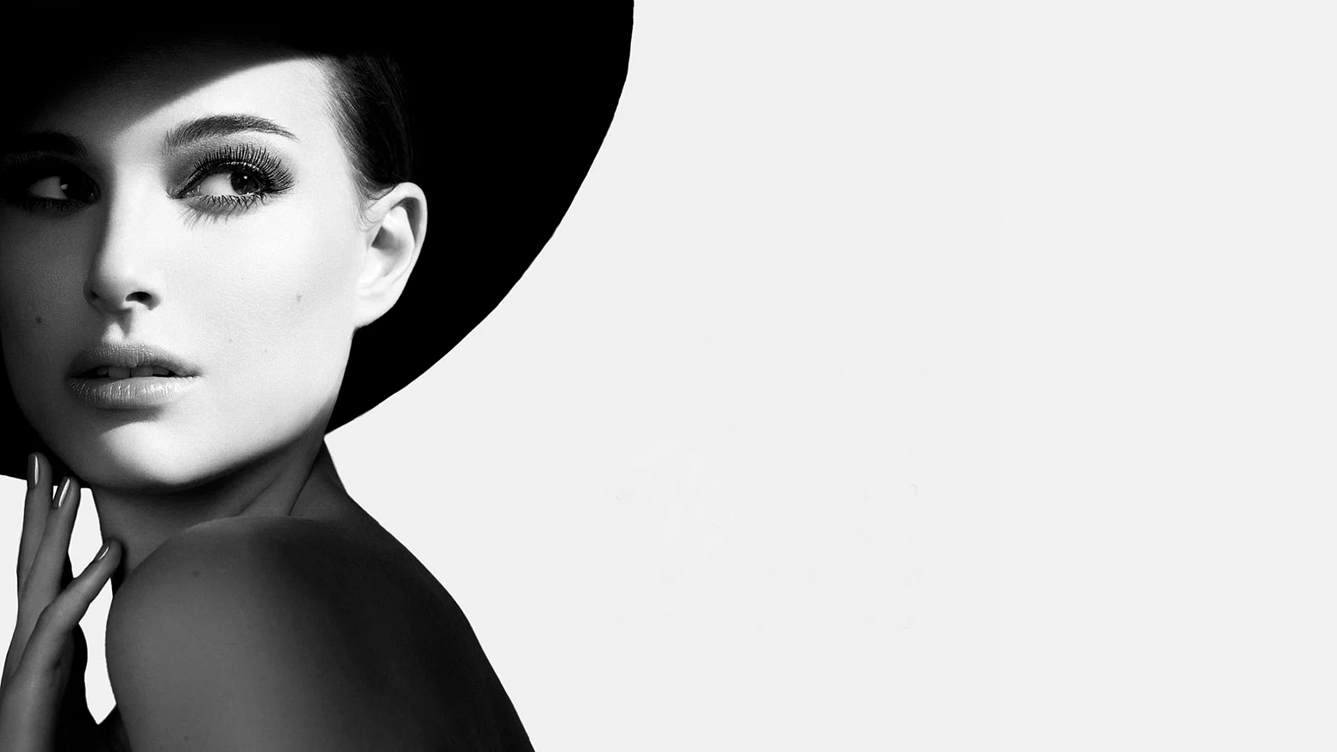 Dior Wallpaper