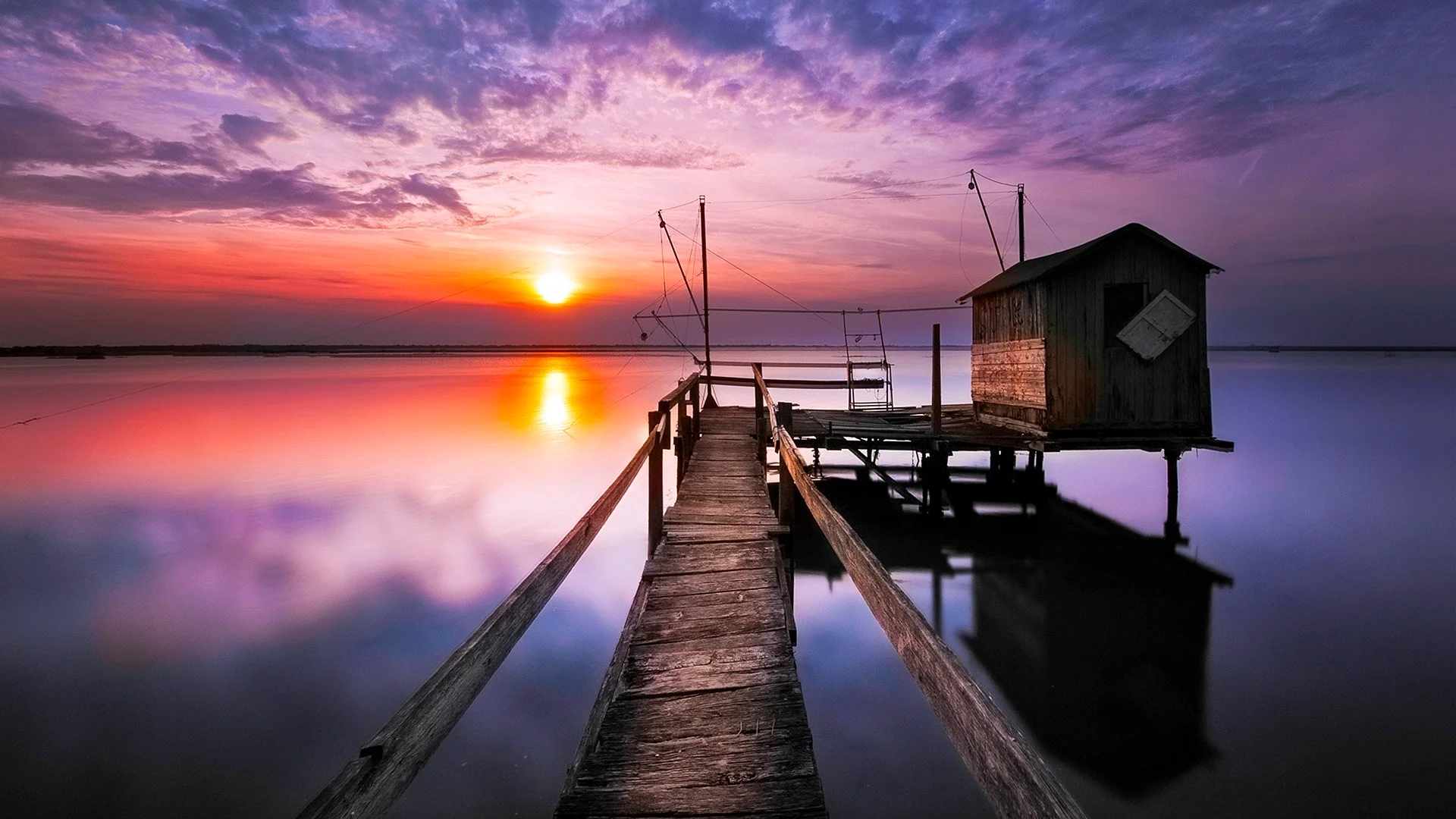 Dock Sunset Wallpaper