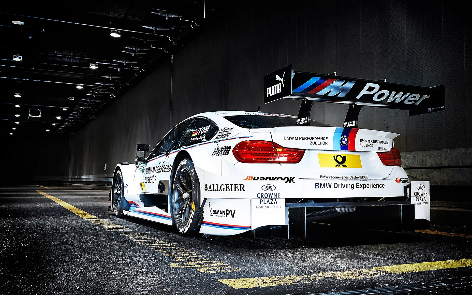 Dtm Bmw Performance Wallpaper