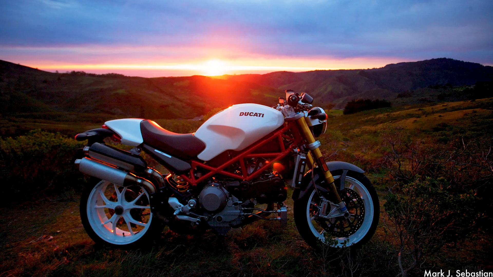 Ducati HD Wallpaper