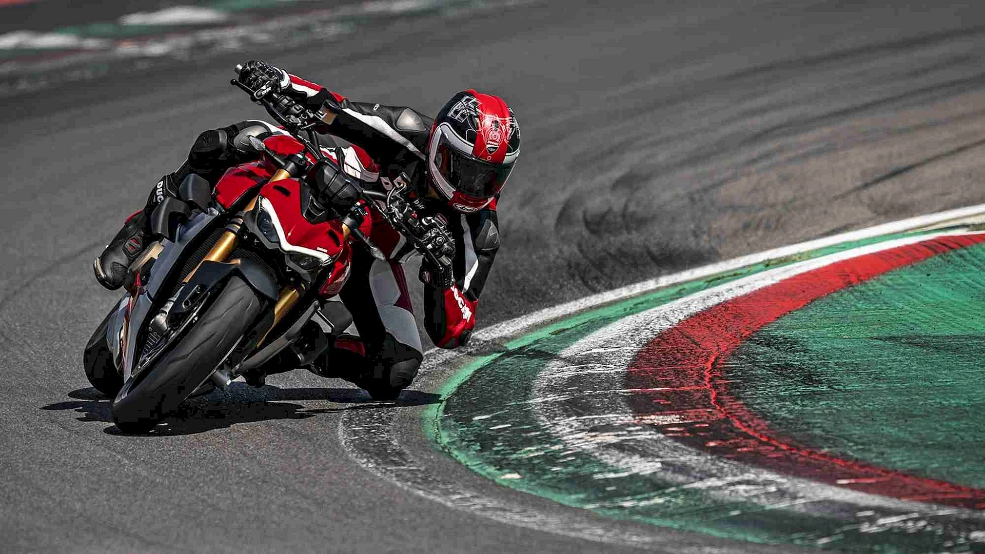 Ducati Streetfighter V4 Wallpaper