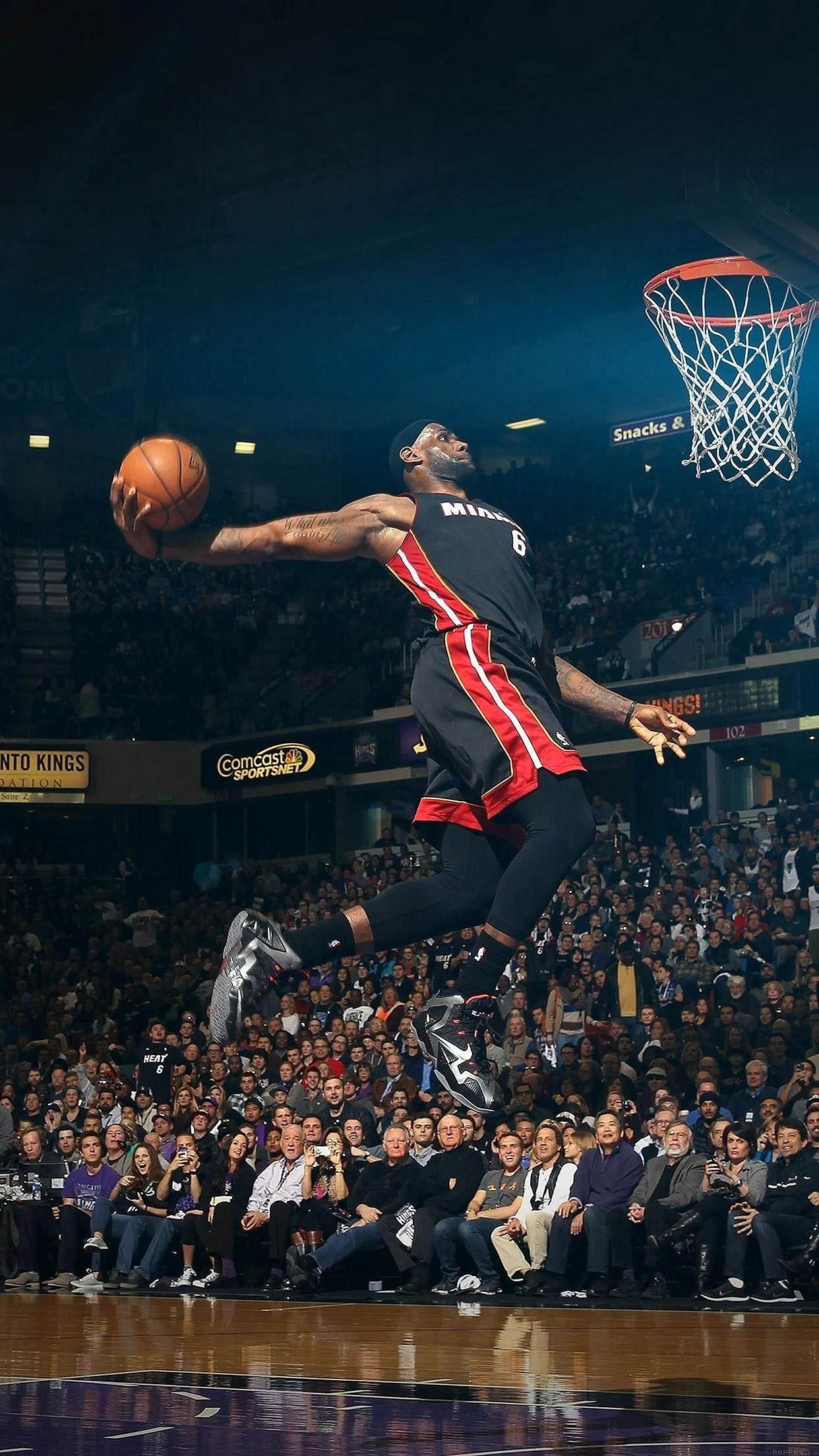 Dwyane Wade Dunk Wallpaper For iPhone