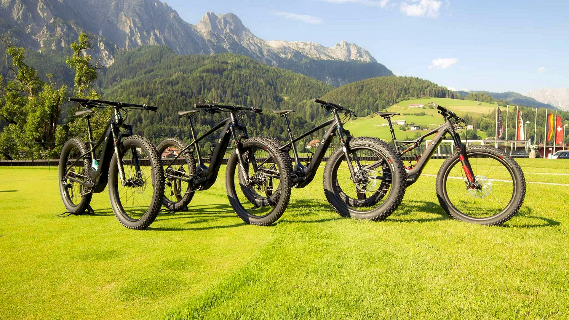 E Mountain Bike Wallpaper