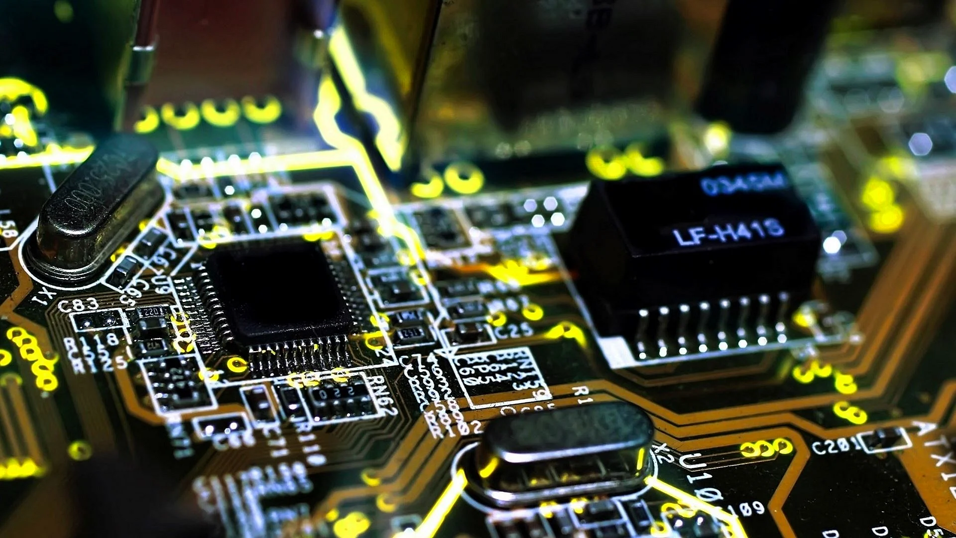Electronics Repair Wallpaper