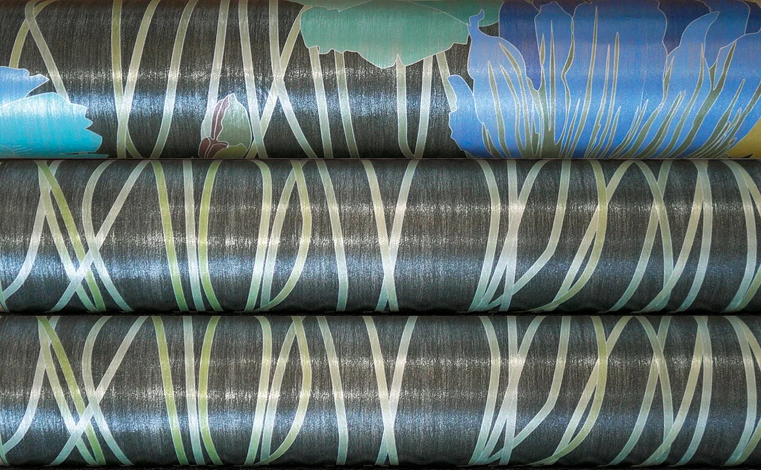 Embos Ground Textile Wallpaper