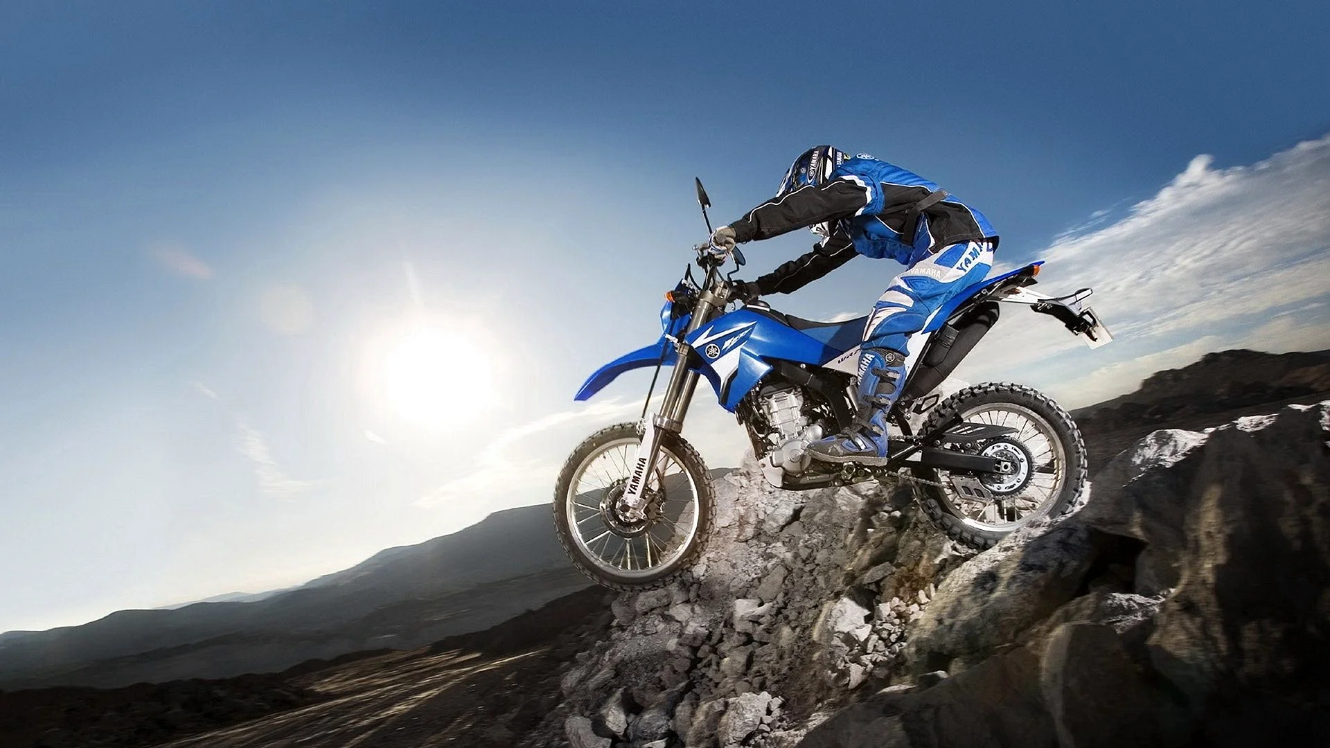 Enduro Racer Wallpaper