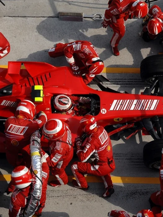 F1 Ferrari Team Wallpaper