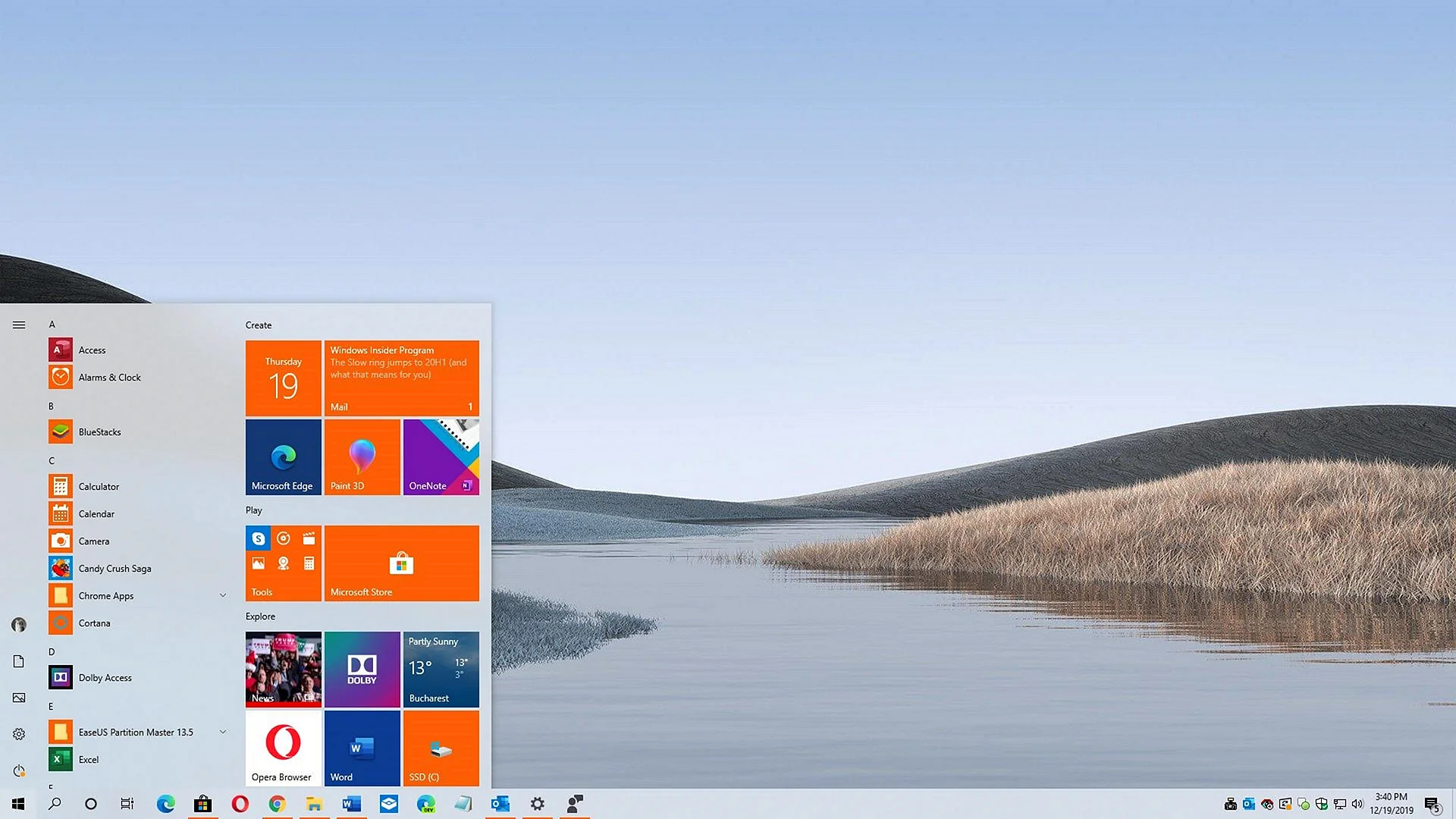 Feature Windows 10 Wallpaper