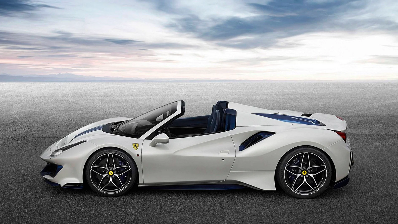 Ferrari 488 Spider Wallpaper